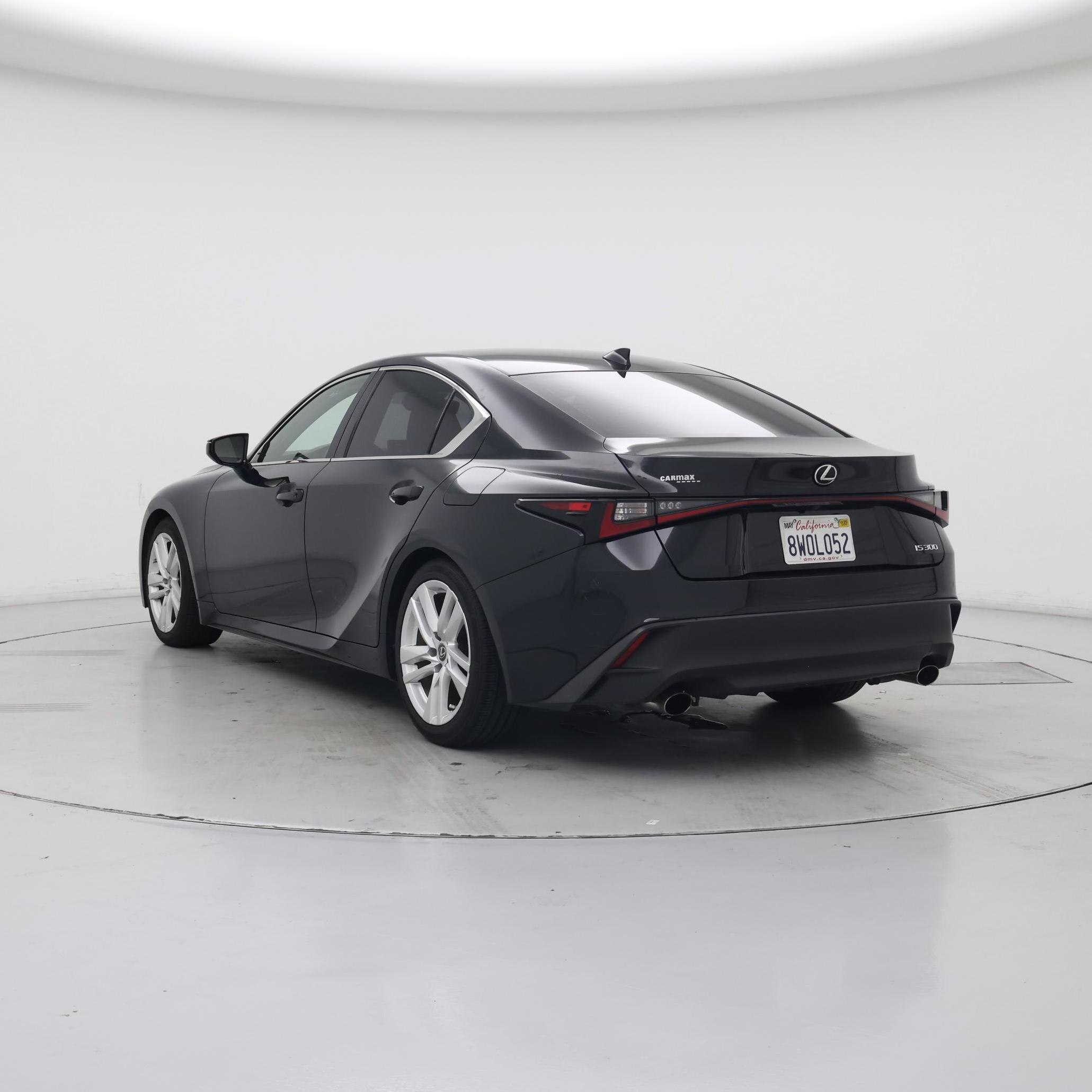 Thumbnail: 2021 Lexus IS - 2