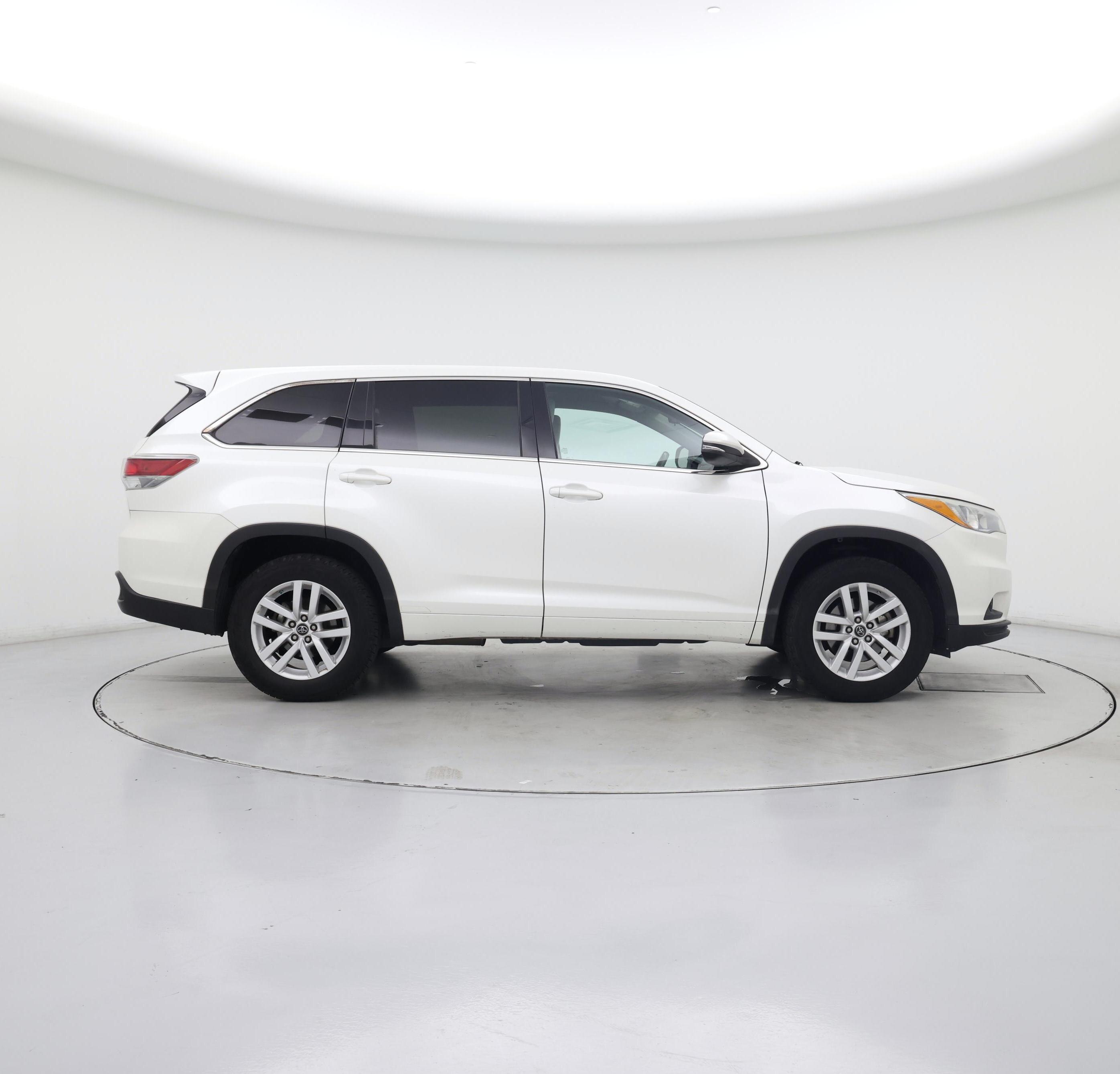 Thumbnail: 2016 Toyota Highlander - 7