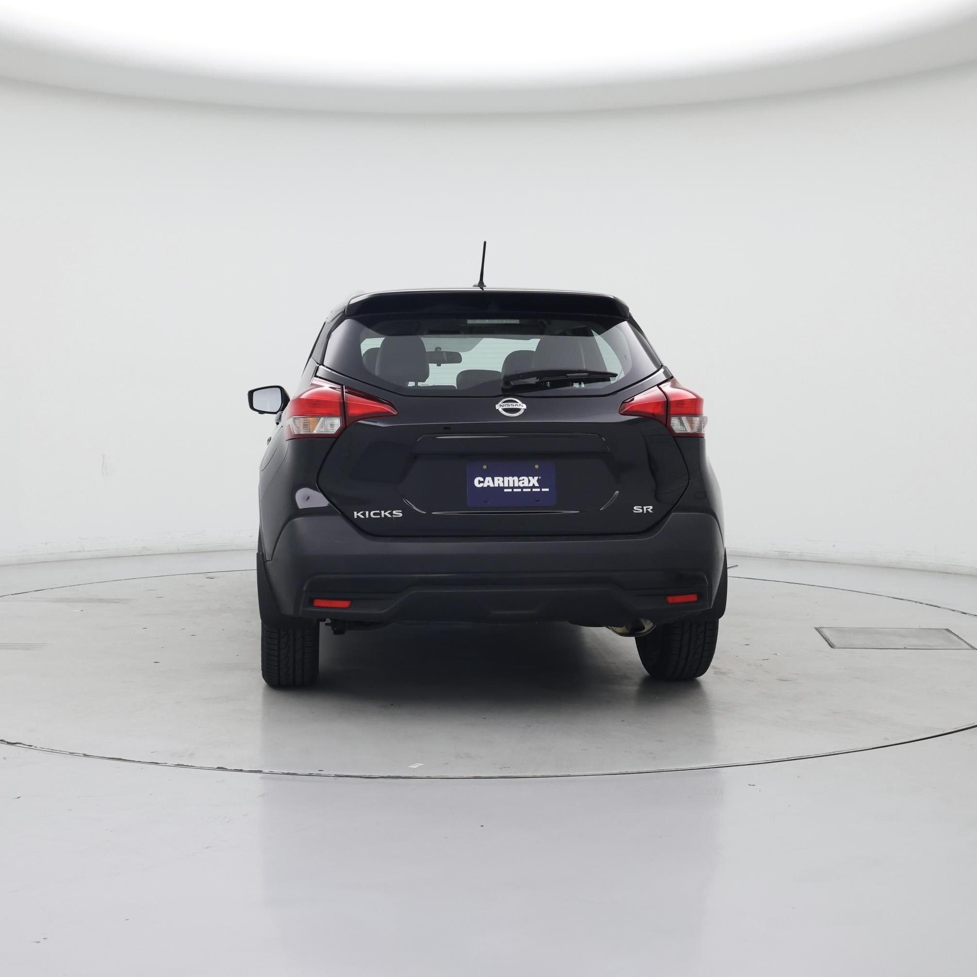 Thumbnail: 2019 Nissan Kicks - 6