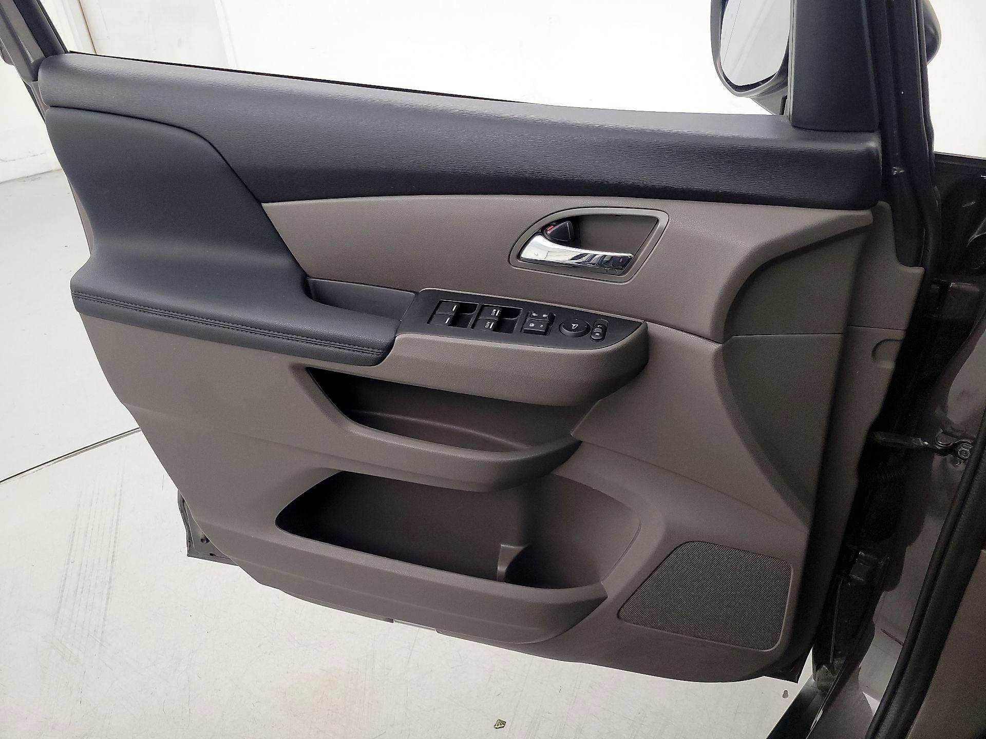 Thumbnail: 2016 Honda Odyssey - 12