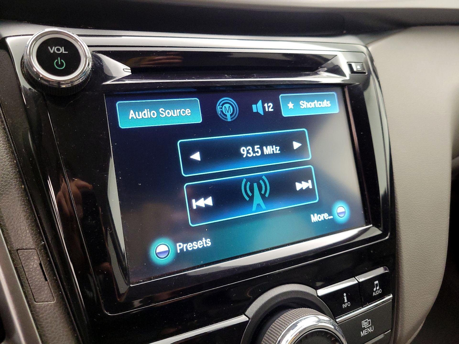 Thumbnail: 2016 Honda Odyssey - 15