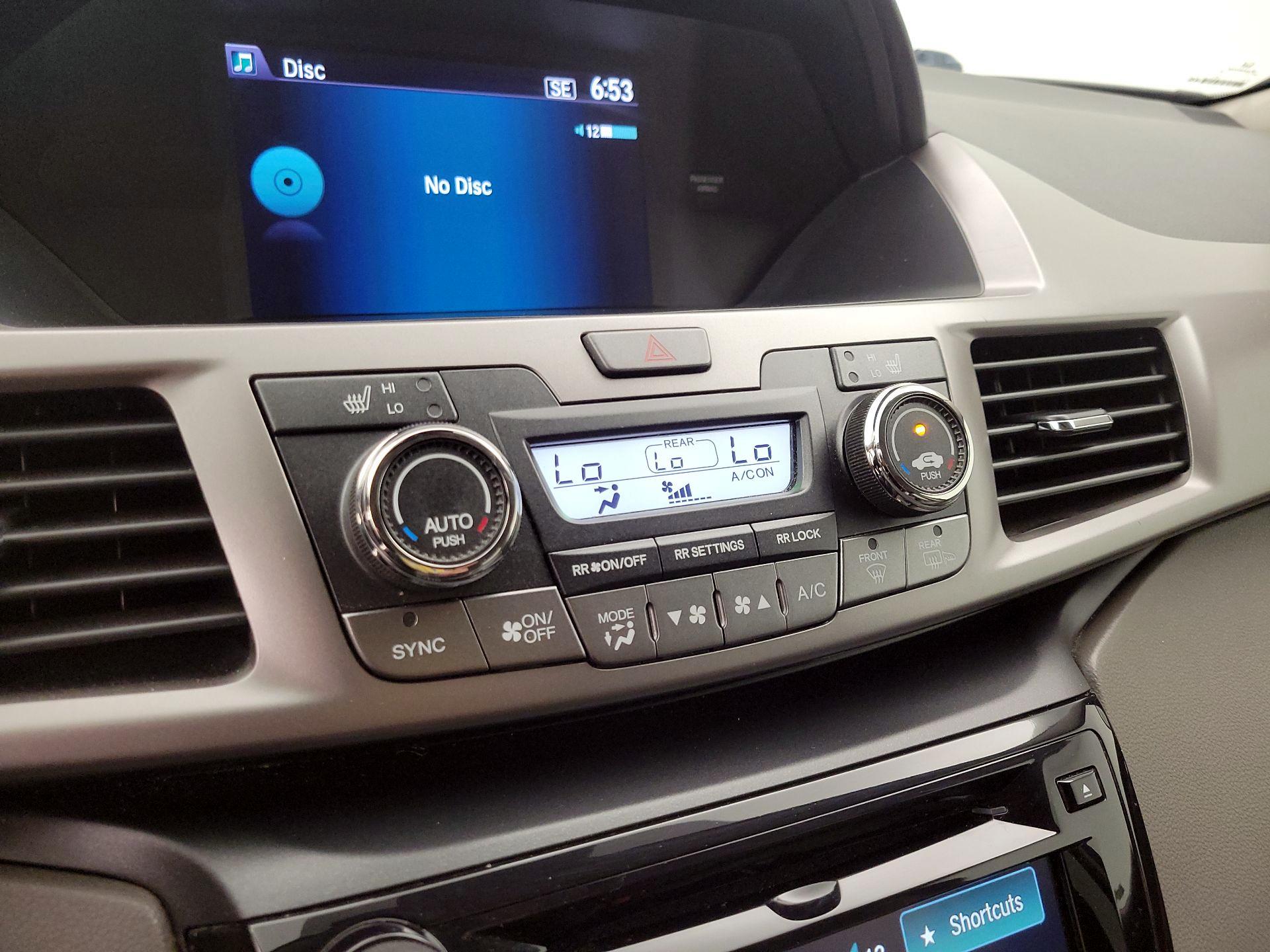 Thumbnail: 2016 Honda Odyssey - 16