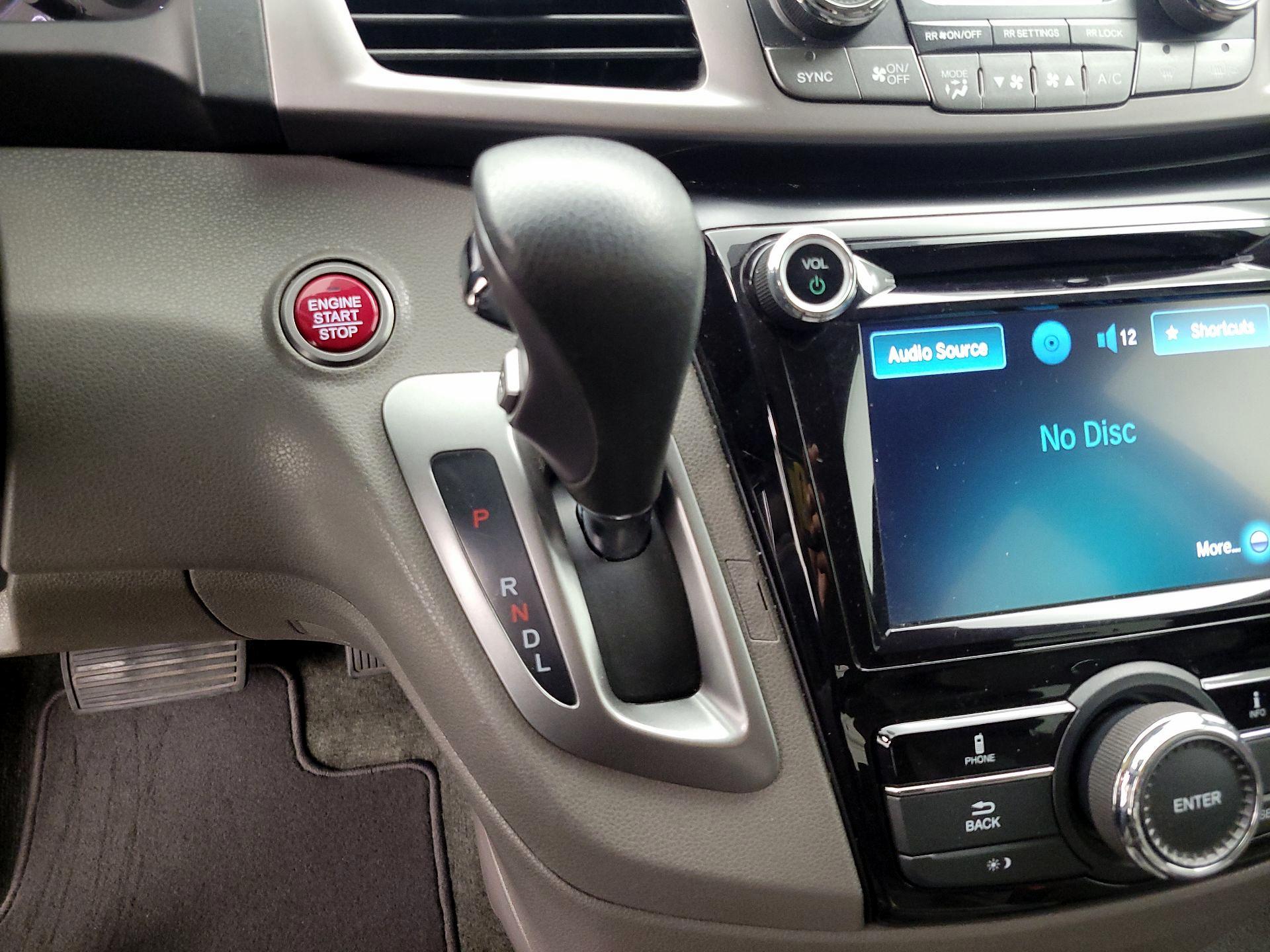 Thumbnail: 2016 Honda Odyssey - 17