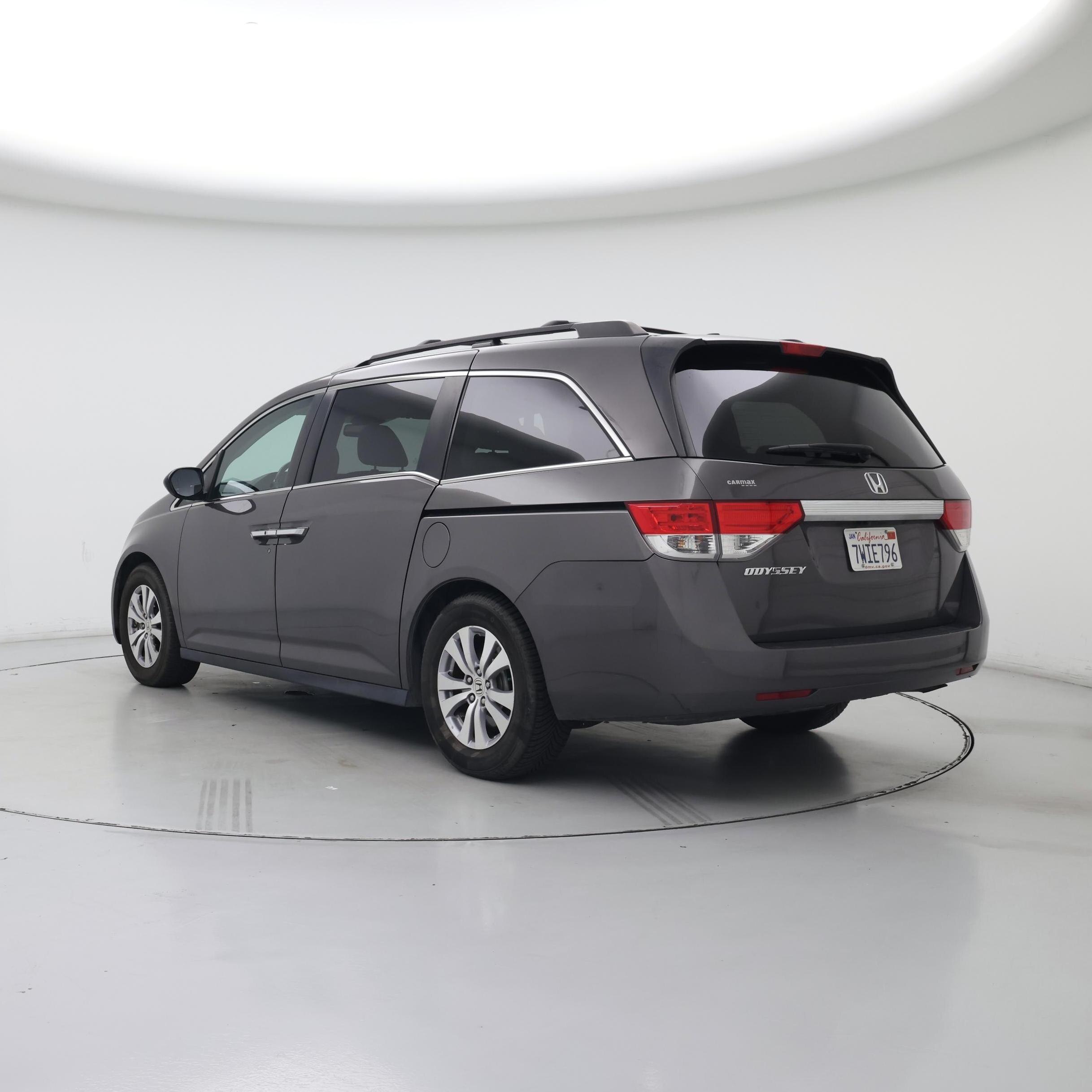 Thumbnail: 2016 Honda Odyssey - 2