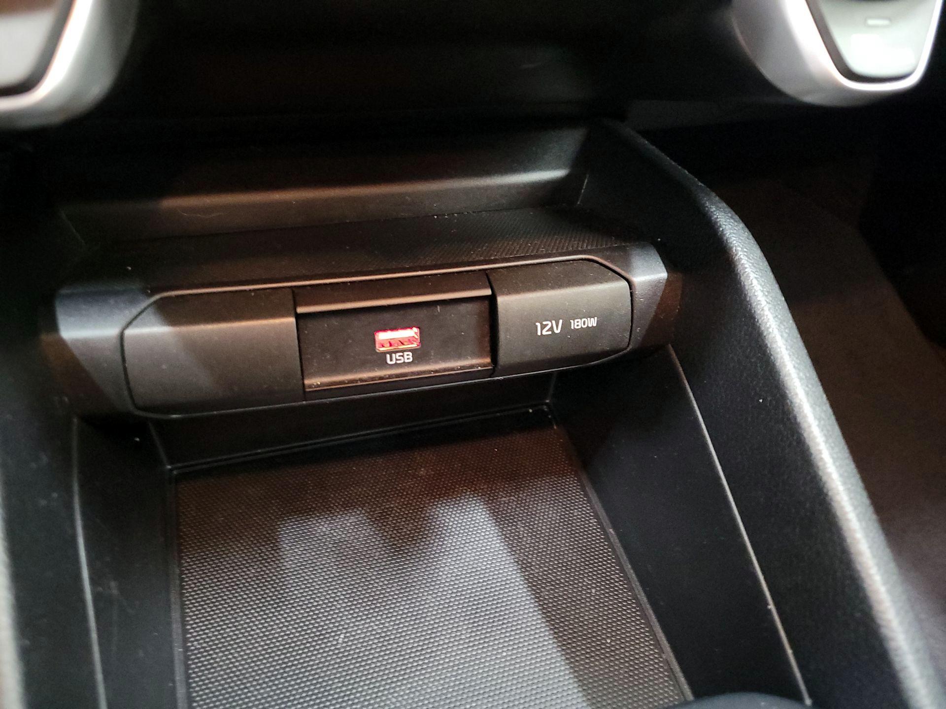 Thumbnail: 2021 Kia Rio5 - 18