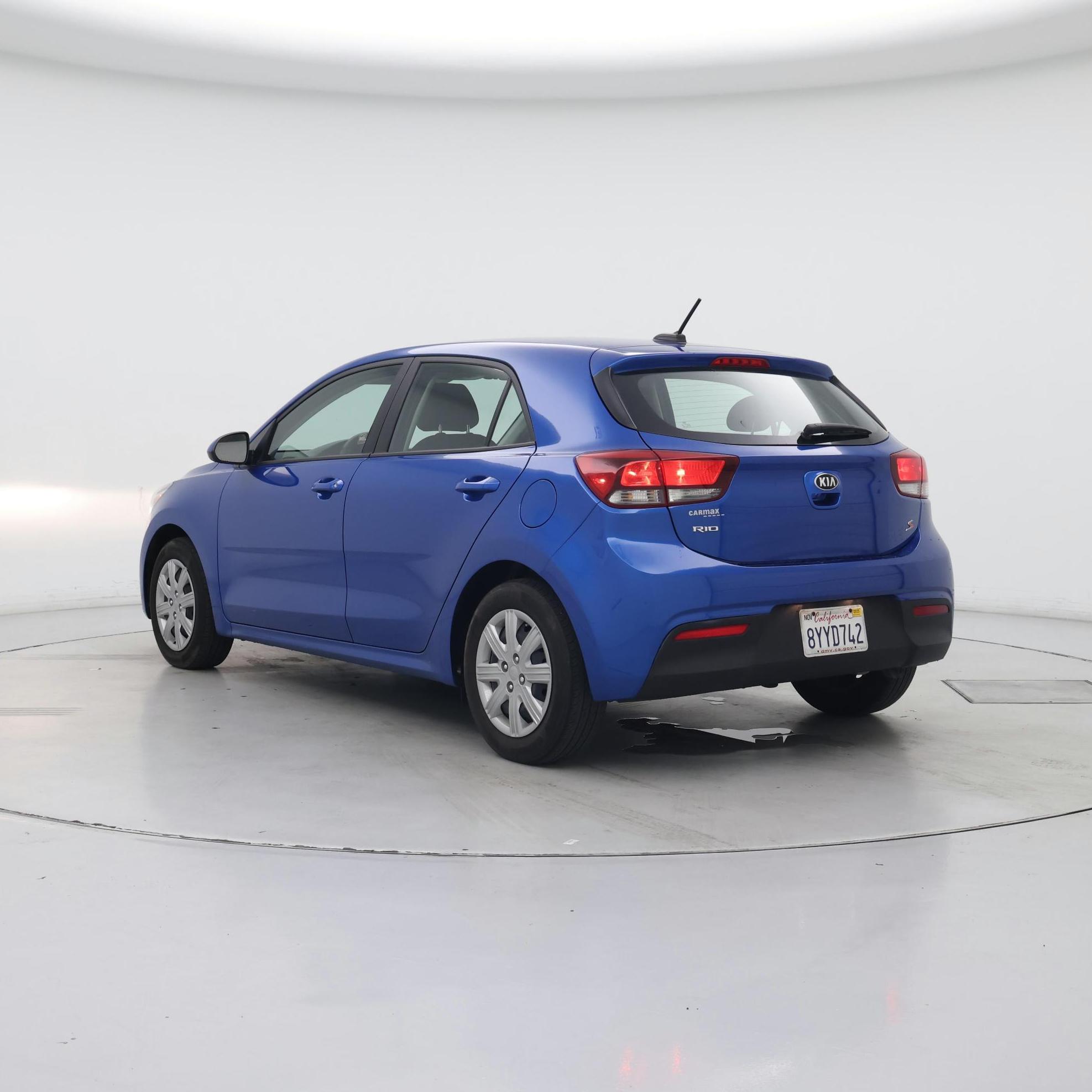 Thumbnail: 2021 Kia Rio5 - 2