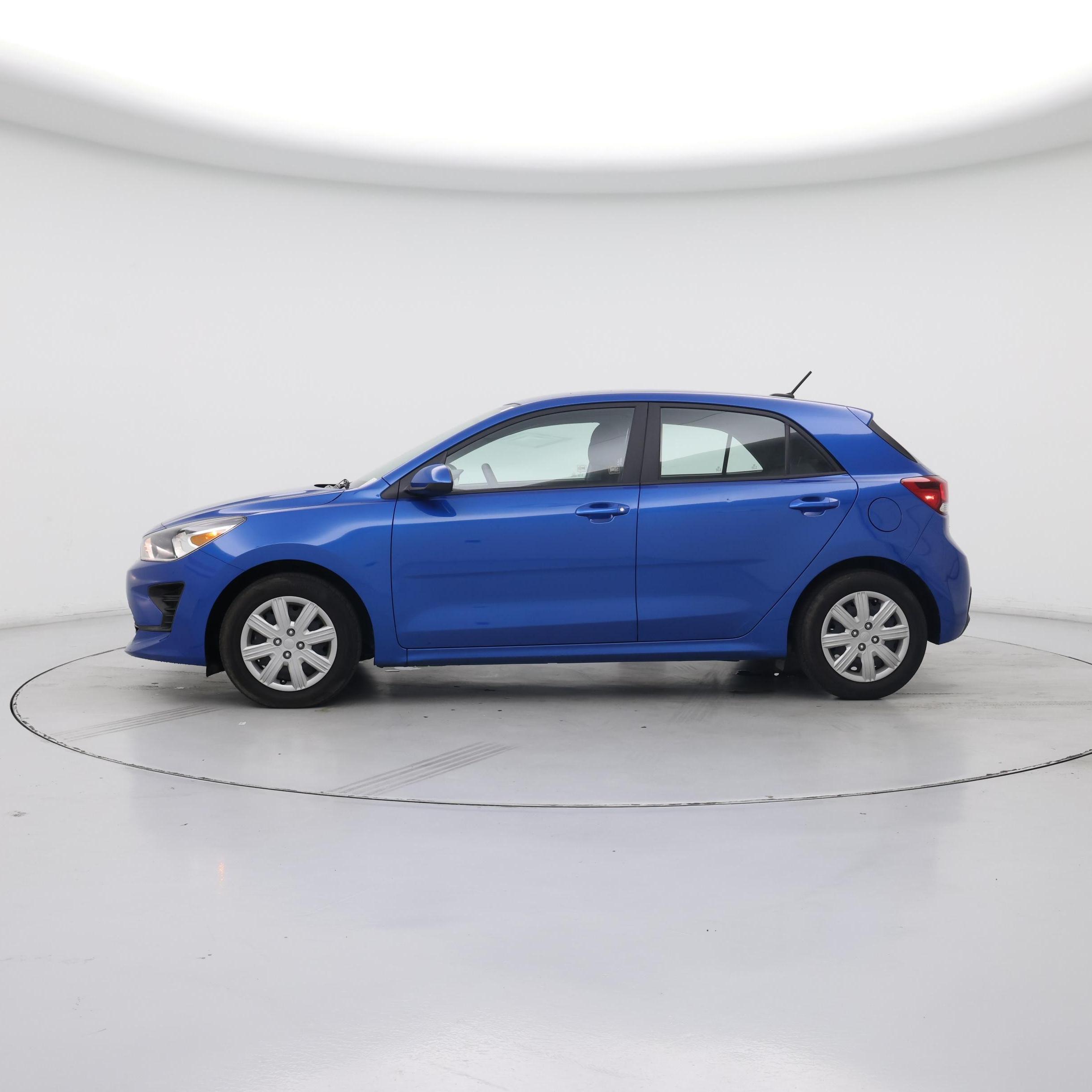 Thumbnail: 2021 Kia Rio5 - 3