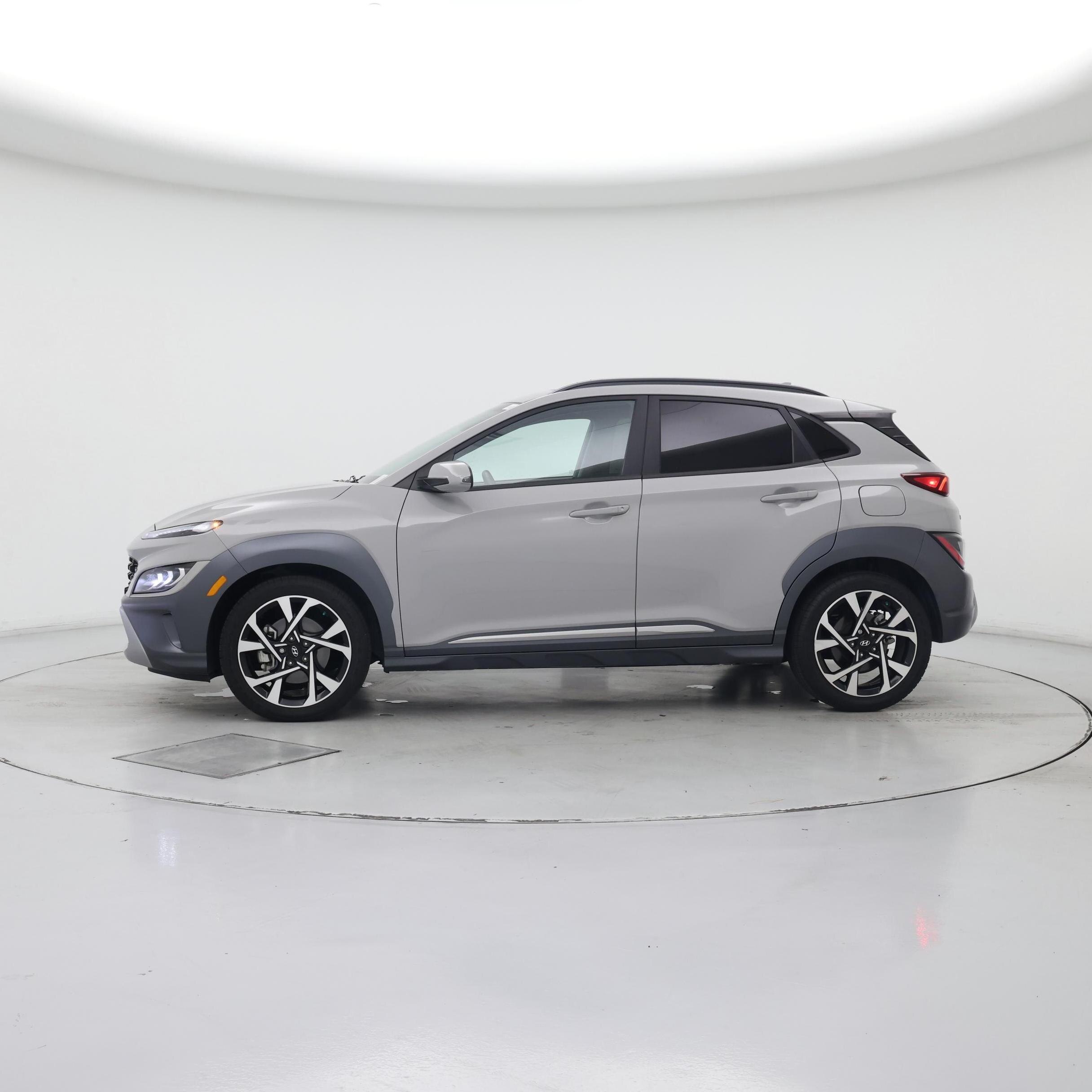 Thumbnail: 2022 Hyundai Kona - 3