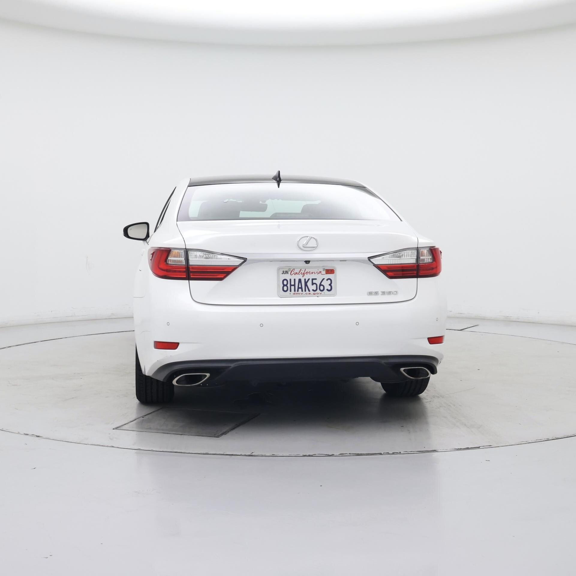 Thumbnail: 2017 Lexus ES - 6