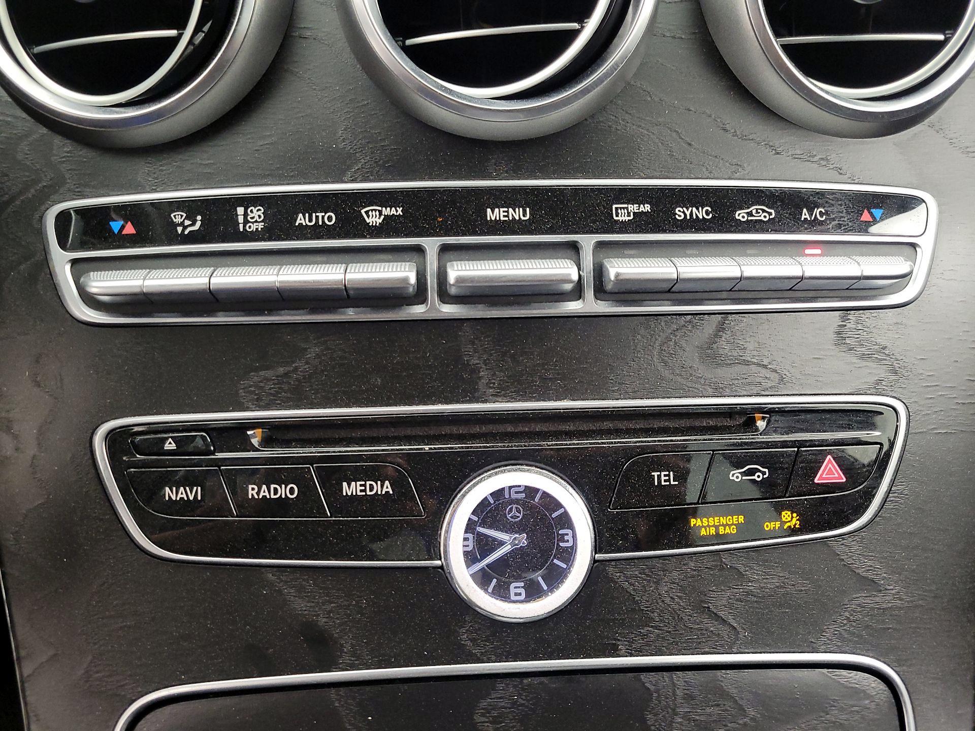 Thumbnail: 2016 Mercedes-Benz C-Class - 17