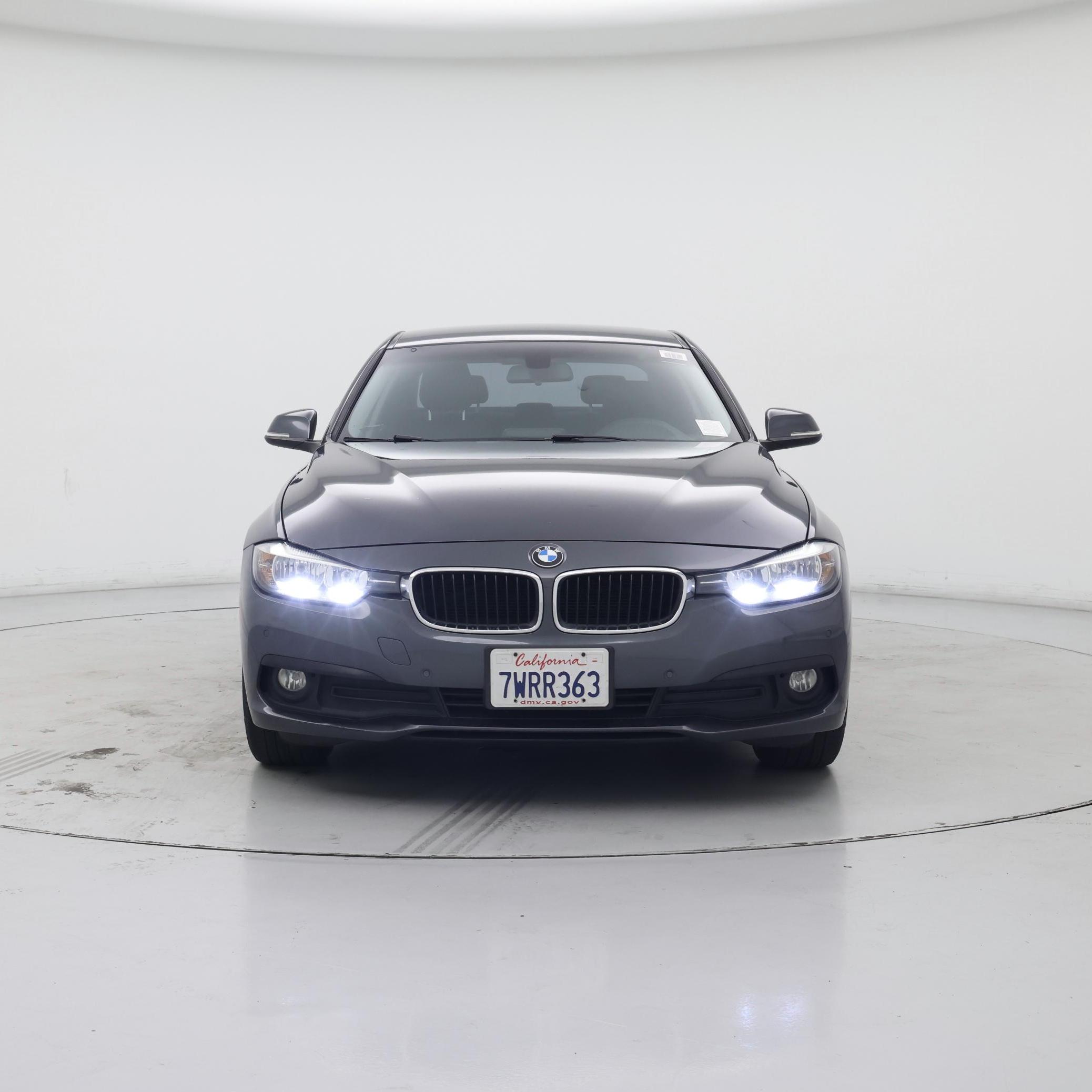 Thumbnail: 2017 BMW 3 Series - 5