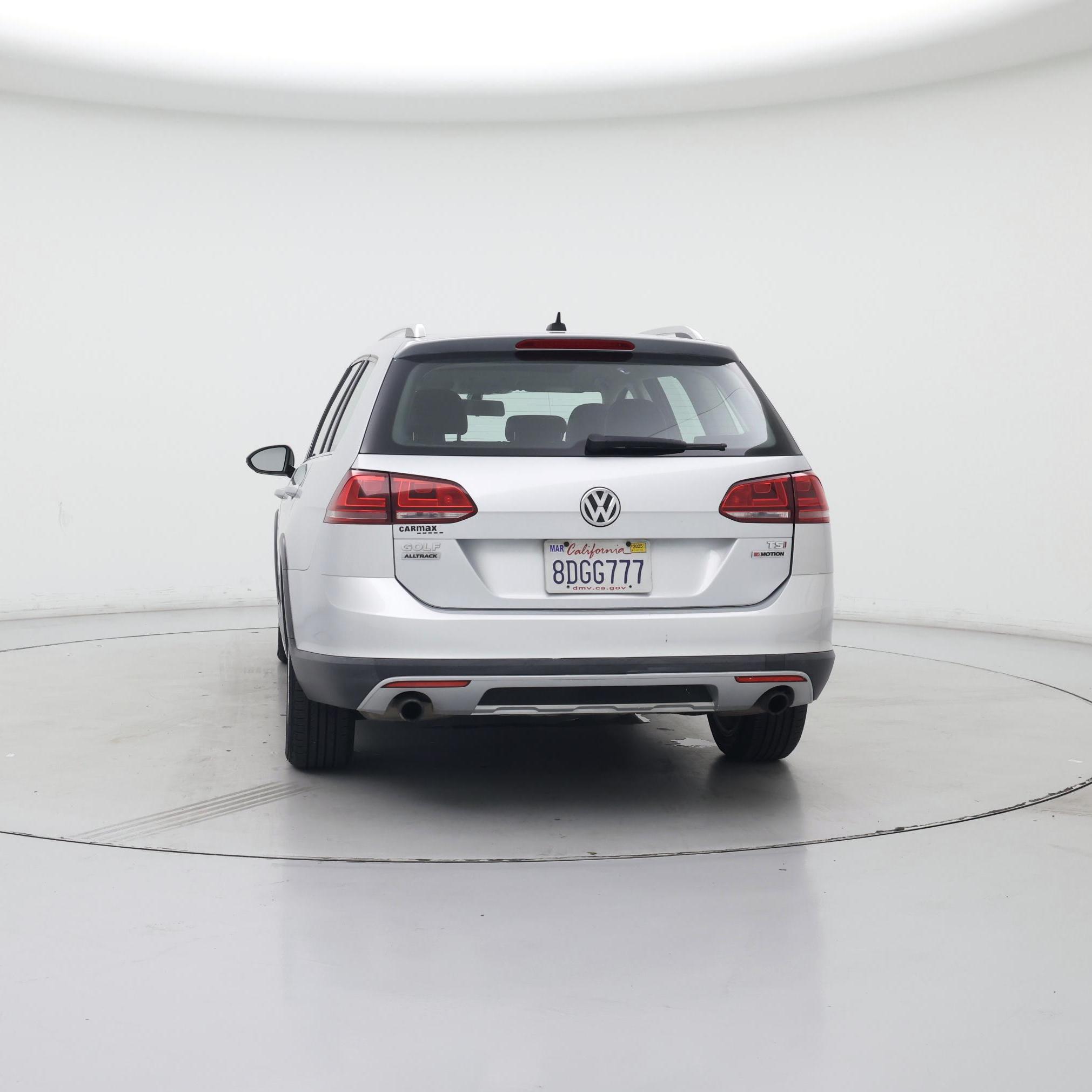 Thumbnail: 2017 Volkswagen Golf - 6