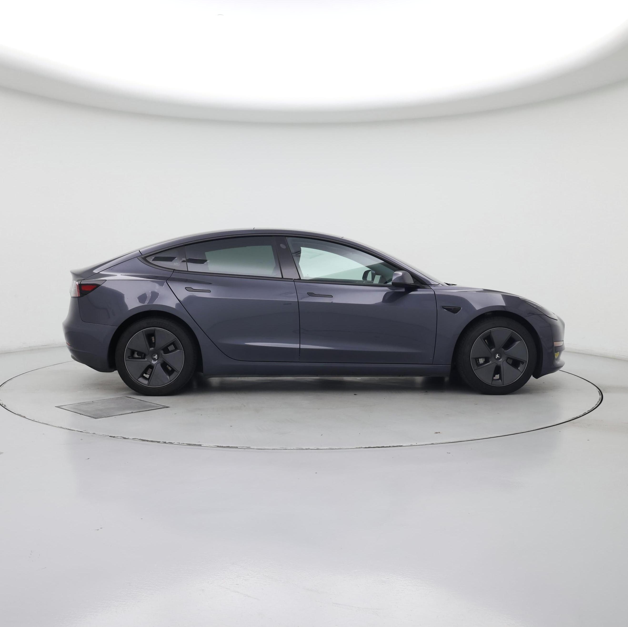 Thumbnail: 2022 Tesla Model 3 - 7