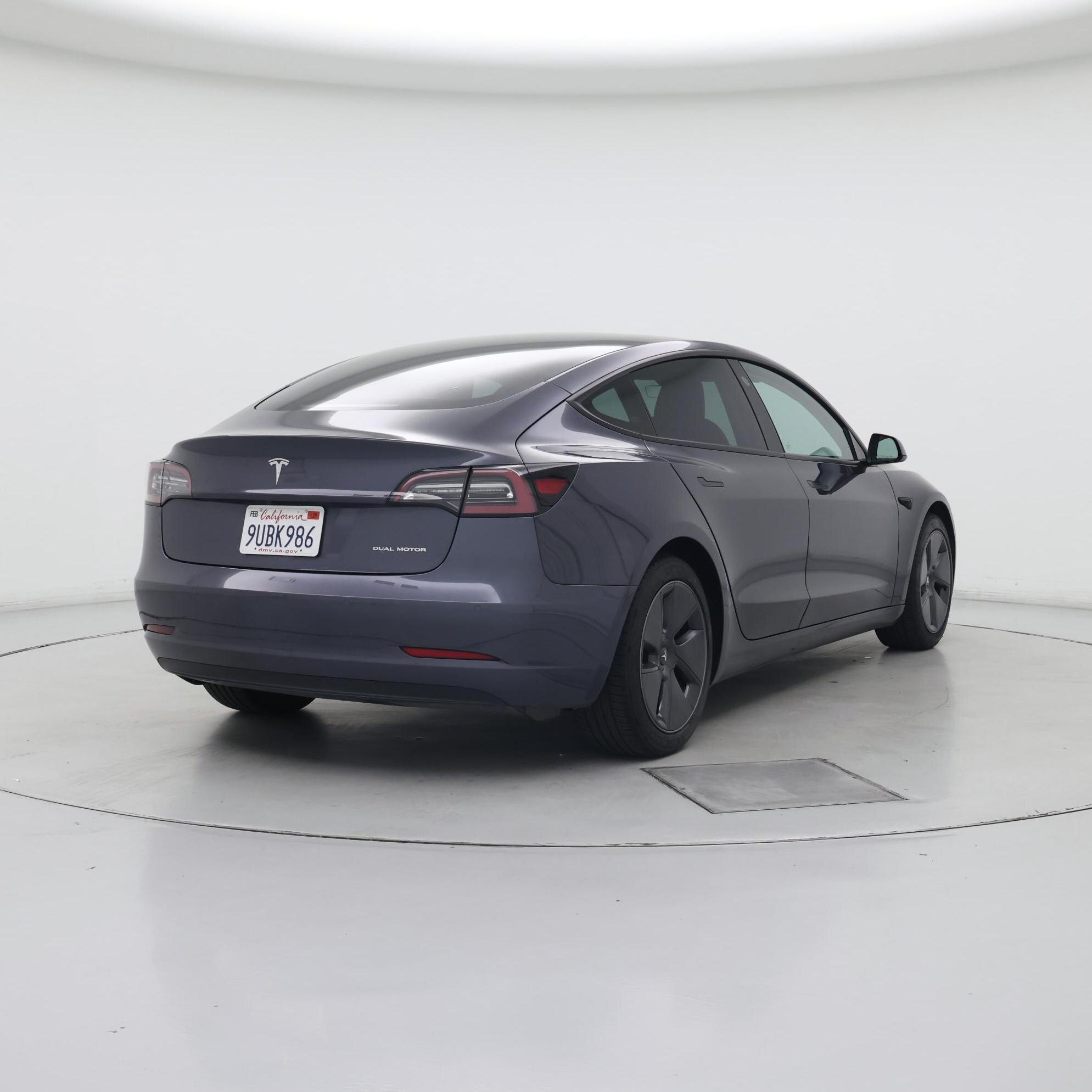 Thumbnail: 2022 Tesla Model 3 - 8