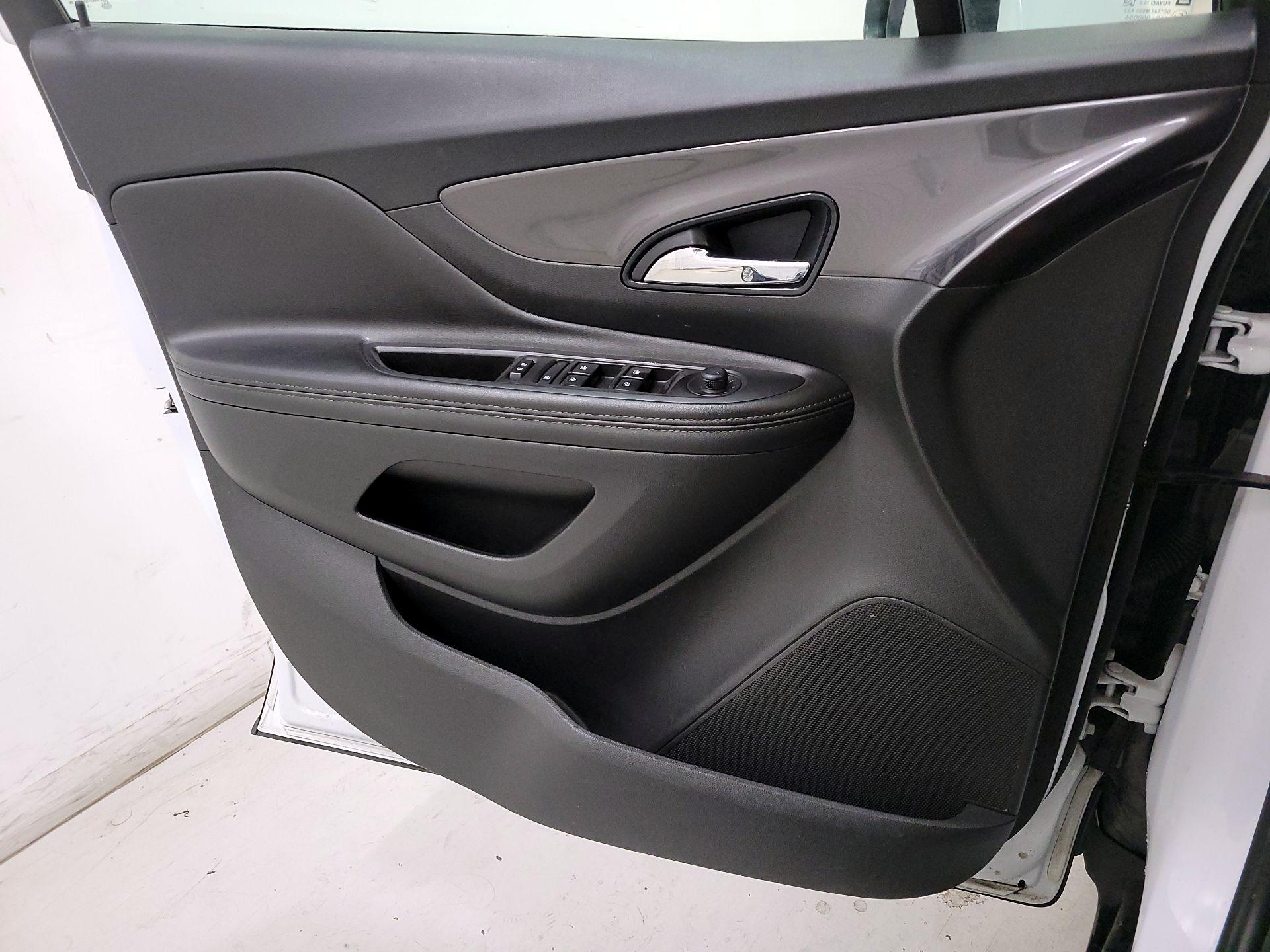 Thumbnail: 2020 Buick Encore - 12