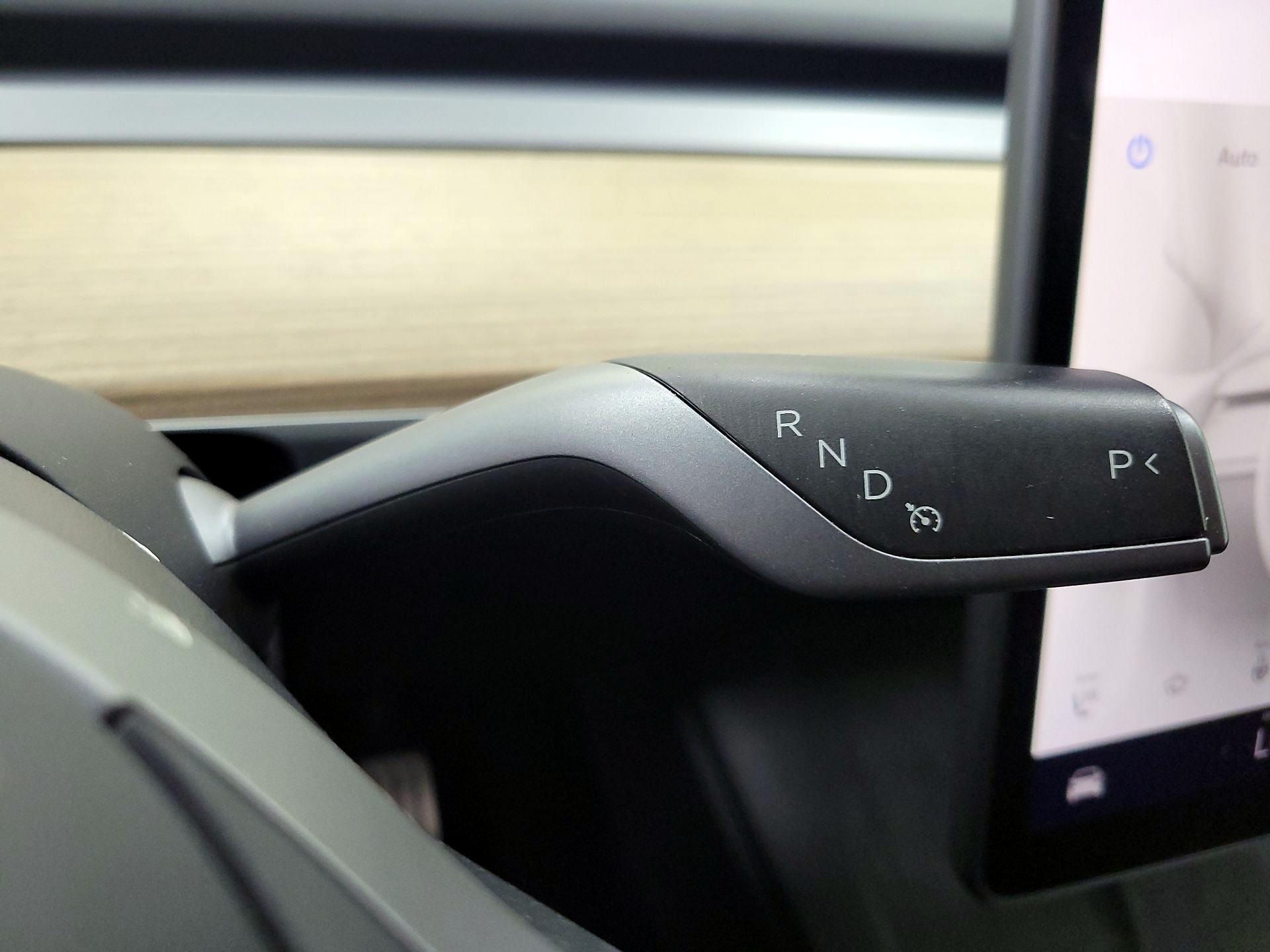 Thumbnail: 2023 Tesla Model Y - 17