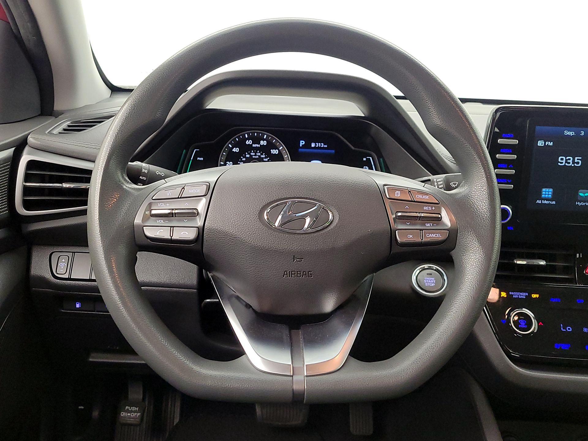 Thumbnail: 2020 Hyundai Ioniq - 10
