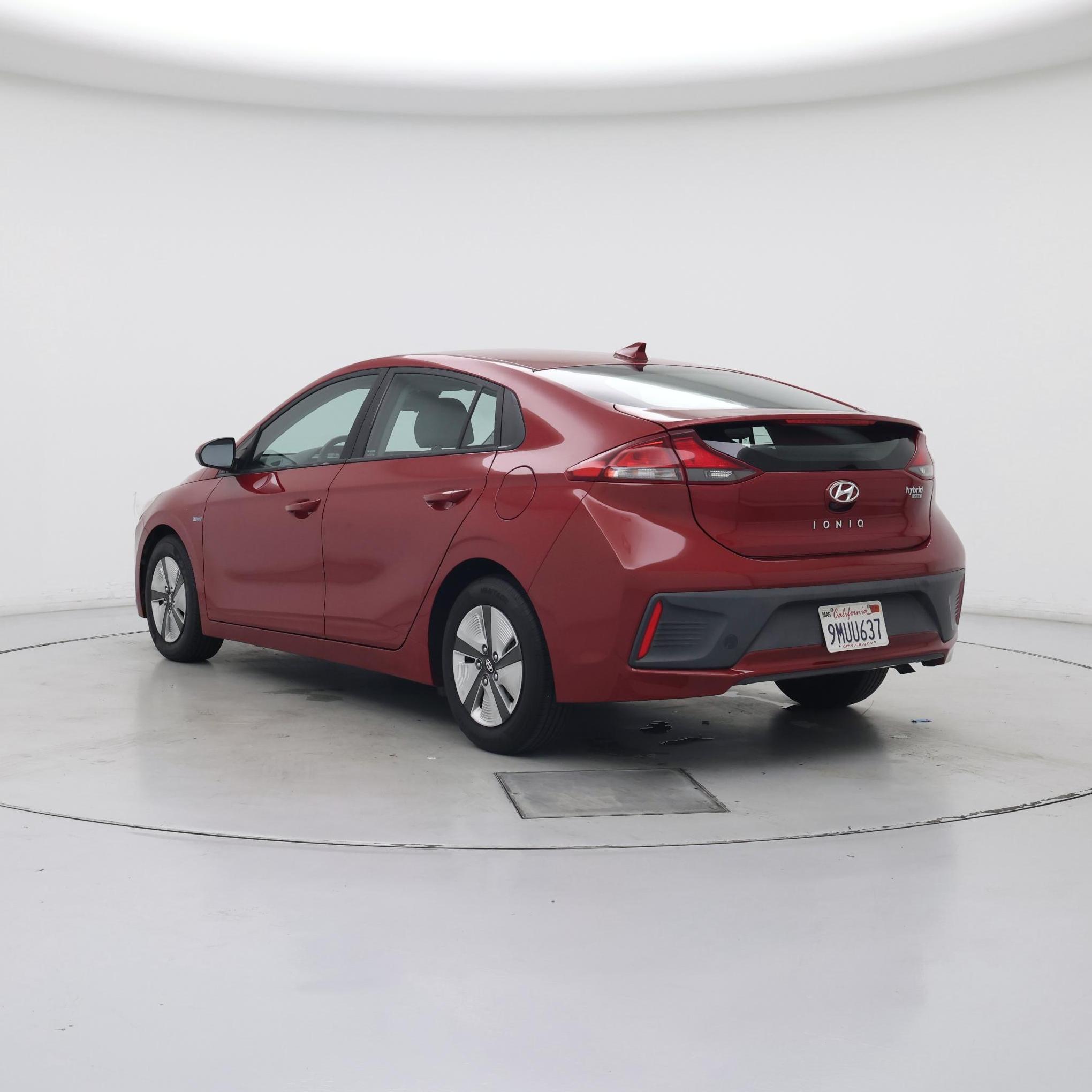 Thumbnail: 2020 Hyundai Ioniq - 2