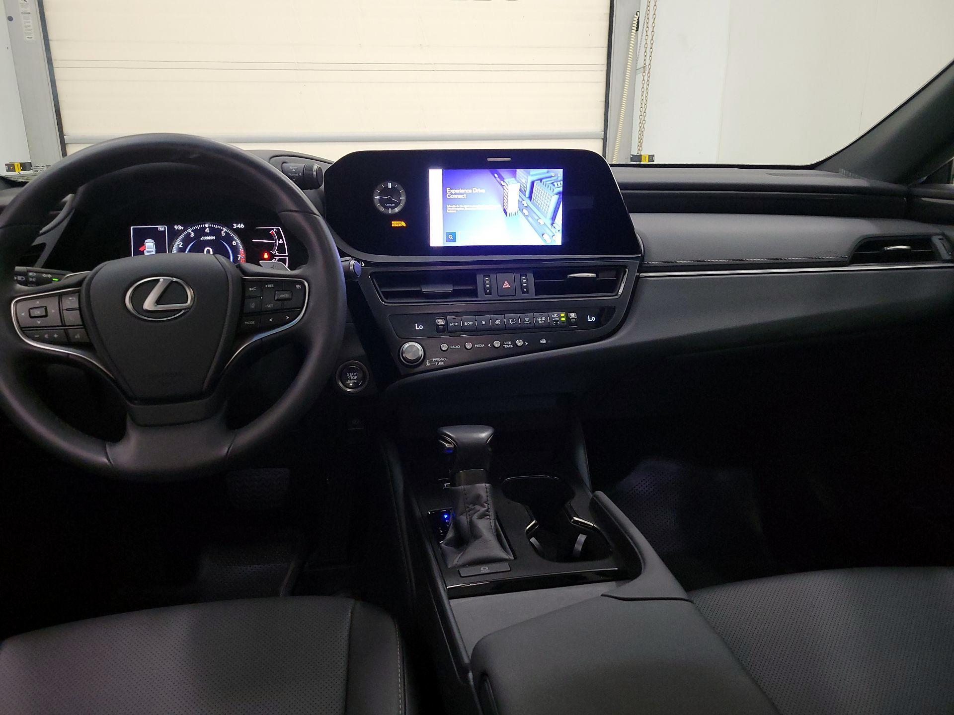 Thumbnail: 2025 Lexus ES - 9