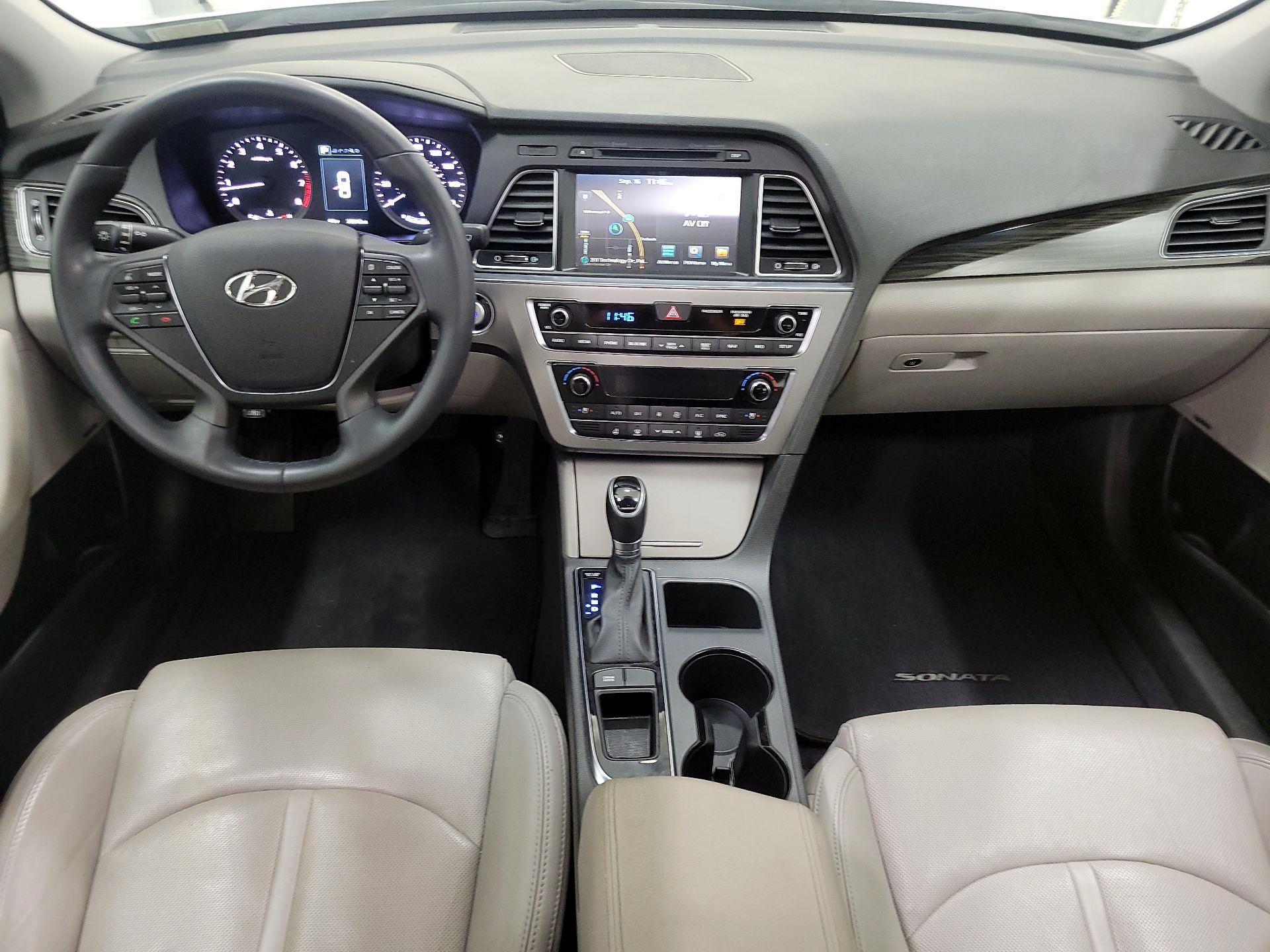 Thumbnail: 2015 Hyundai Sonata - 8