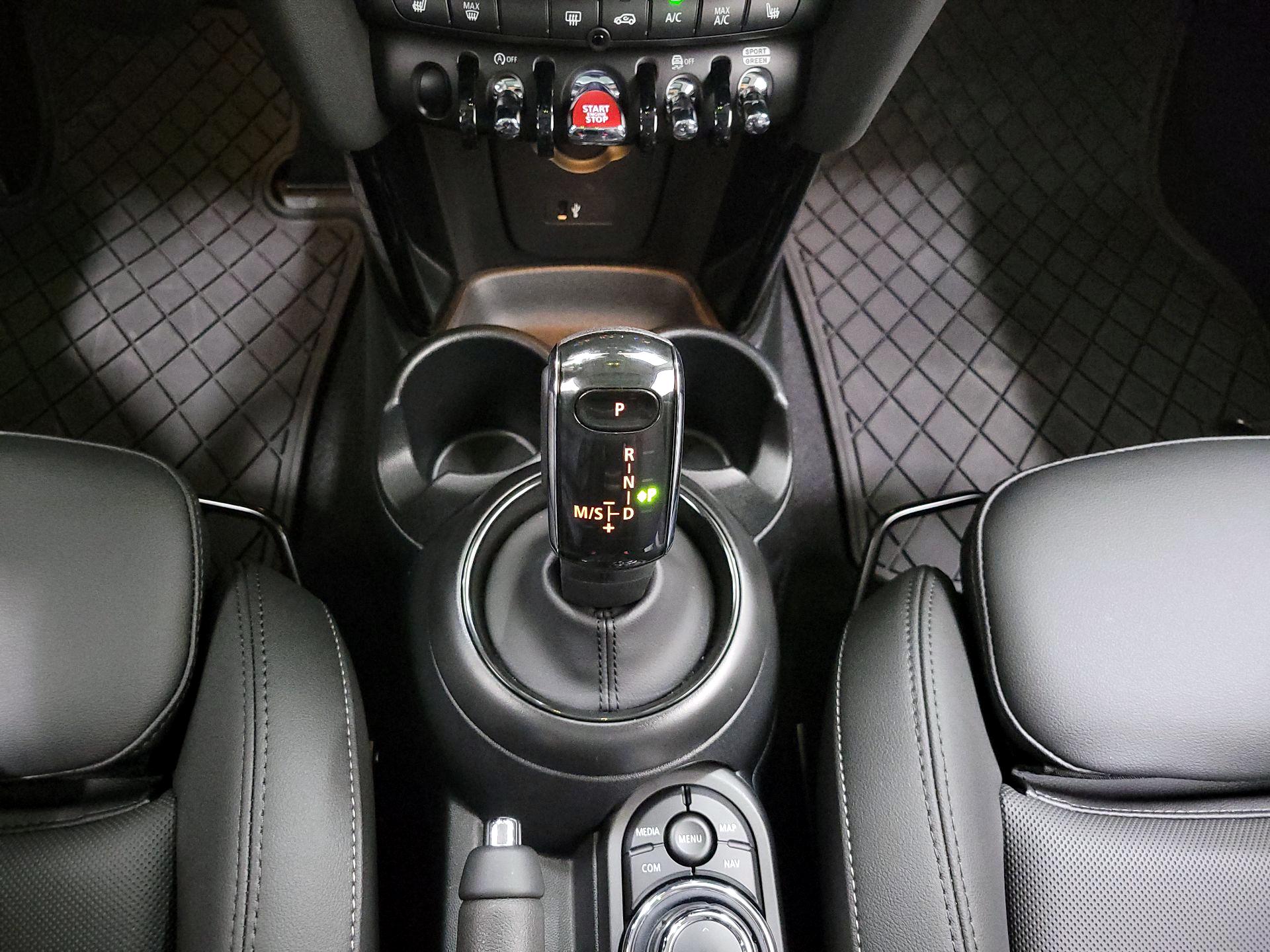 Thumbnail: 2024 MINI Cooper Hardtop - 18