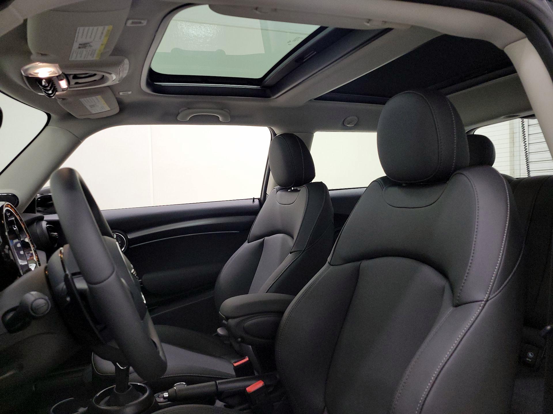 Thumbnail: 2024 MINI Cooper Hardtop - 20