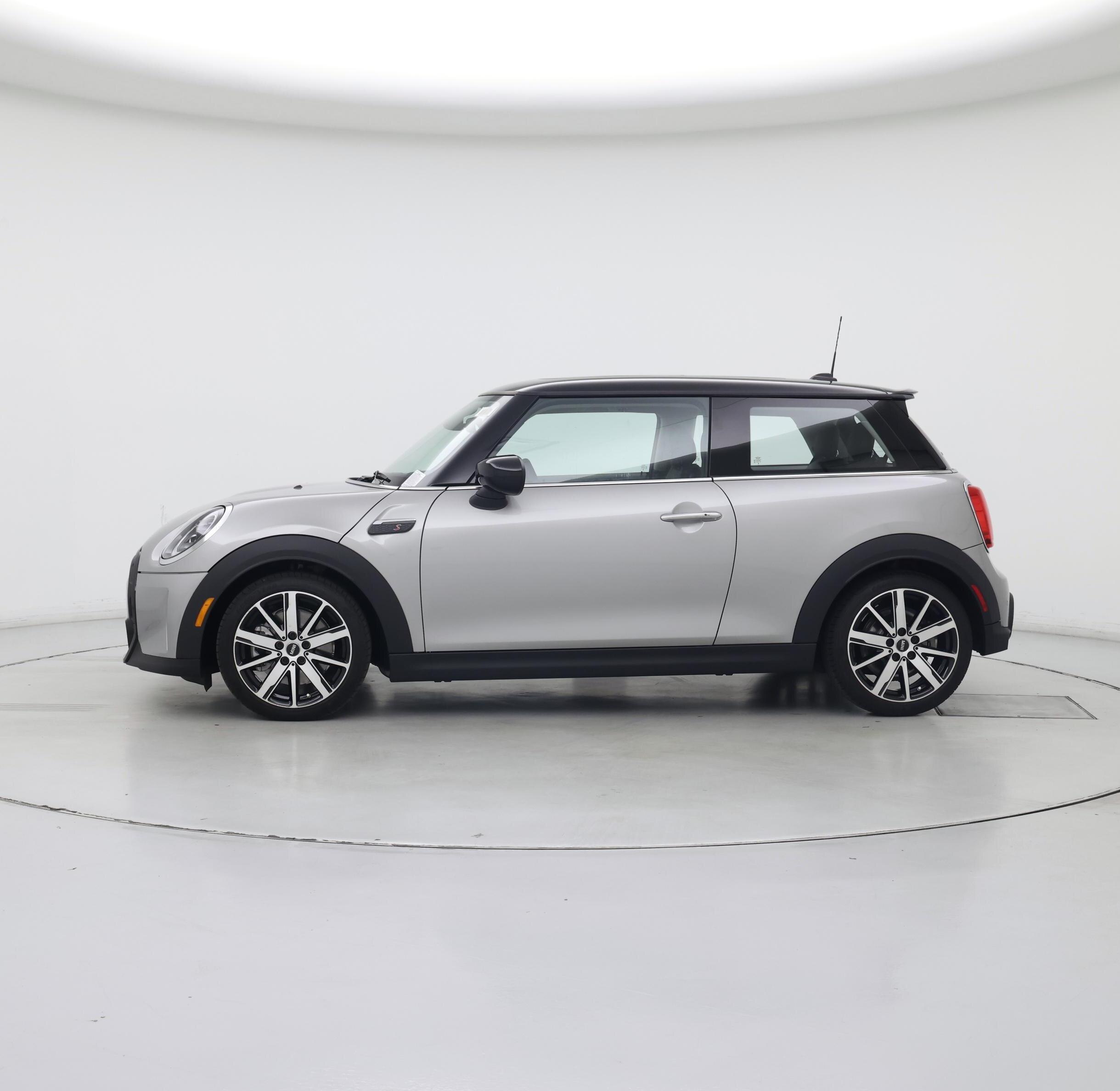 Thumbnail: 2024 MINI Cooper Hardtop - 3