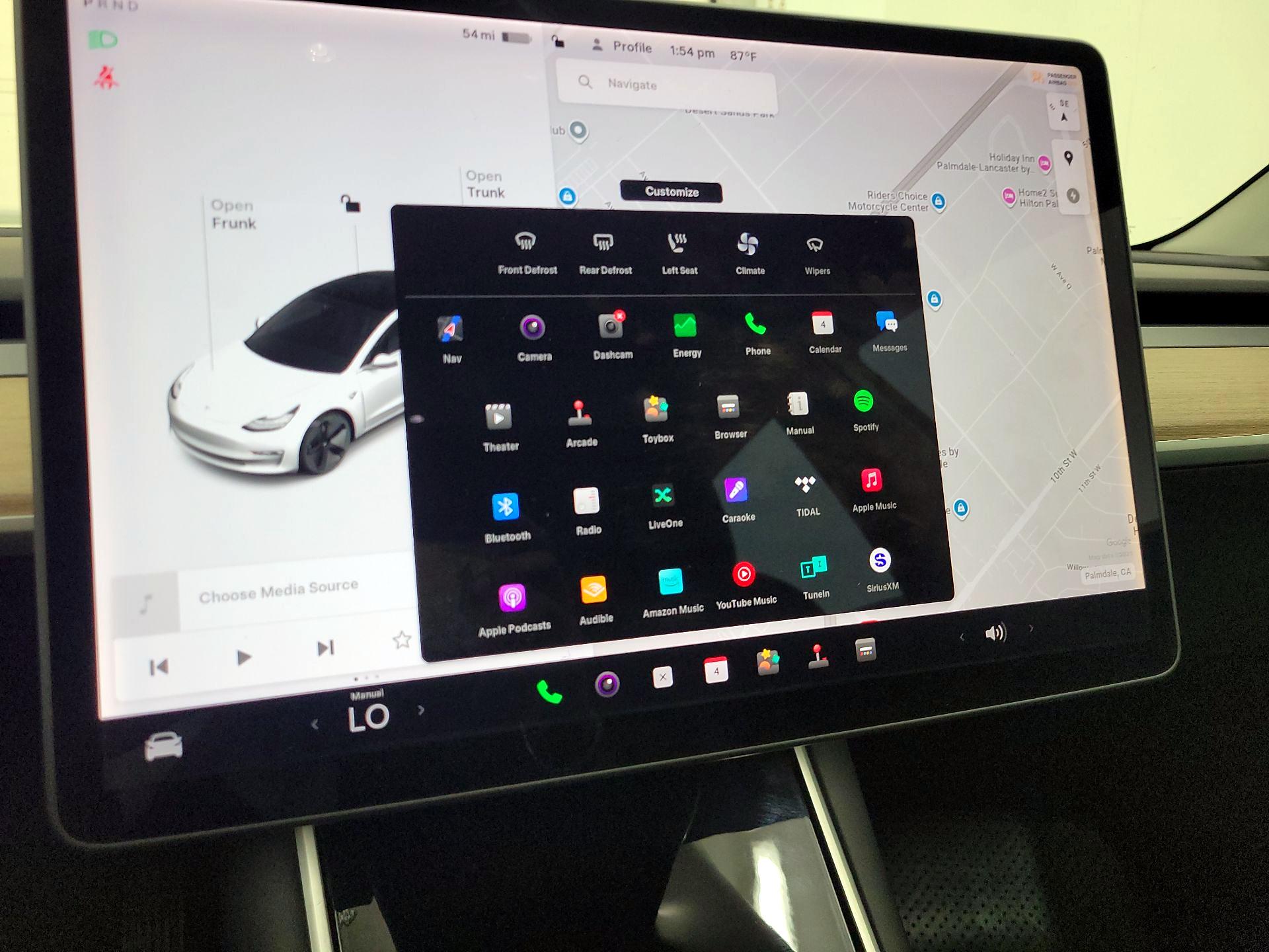 Thumbnail: 2020 Tesla Model 3 - 15