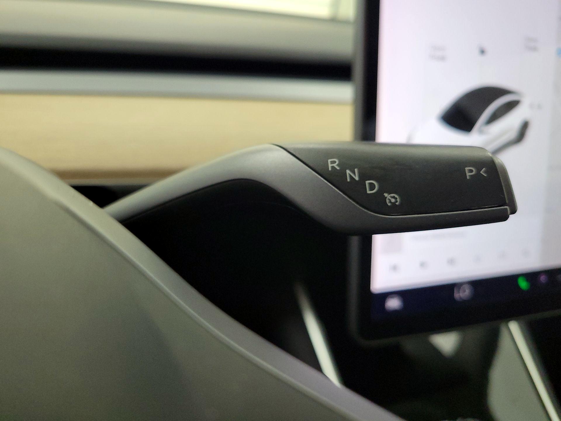Thumbnail: 2020 Tesla Model 3 - 17