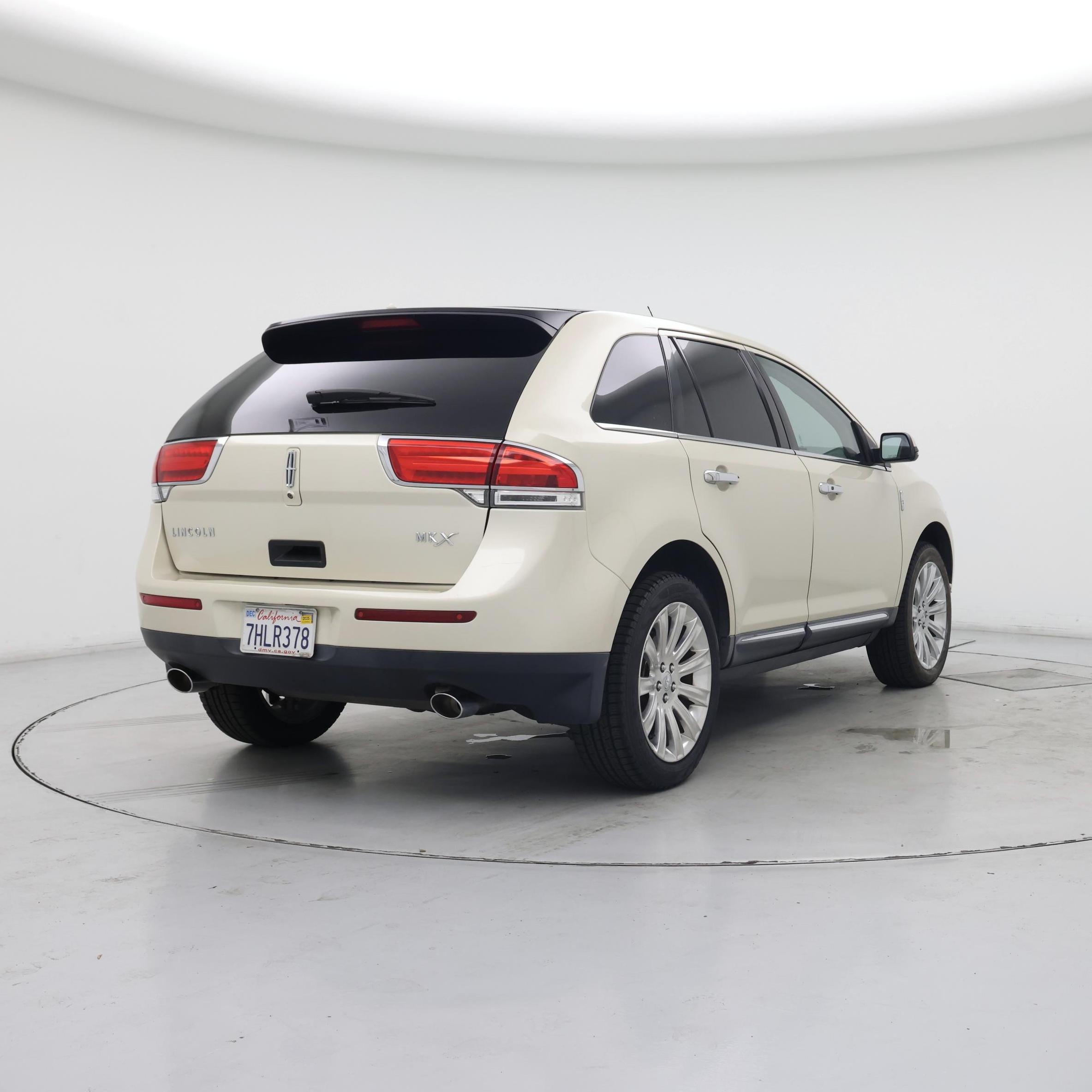 Thumbnail: 2015 Lincoln MKX - 8