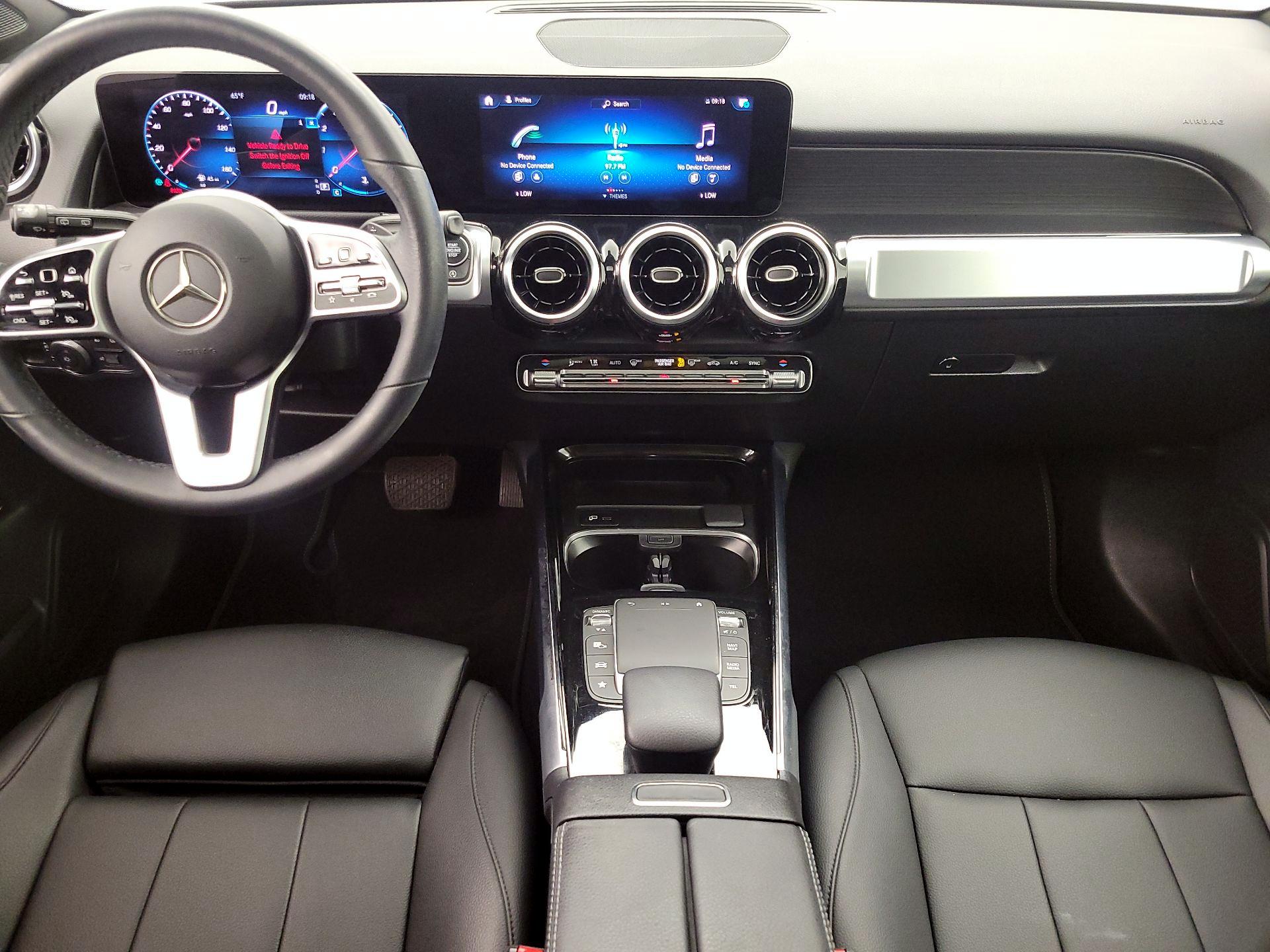 Thumbnail: 2022 Mercedes-Benz GLB - 9