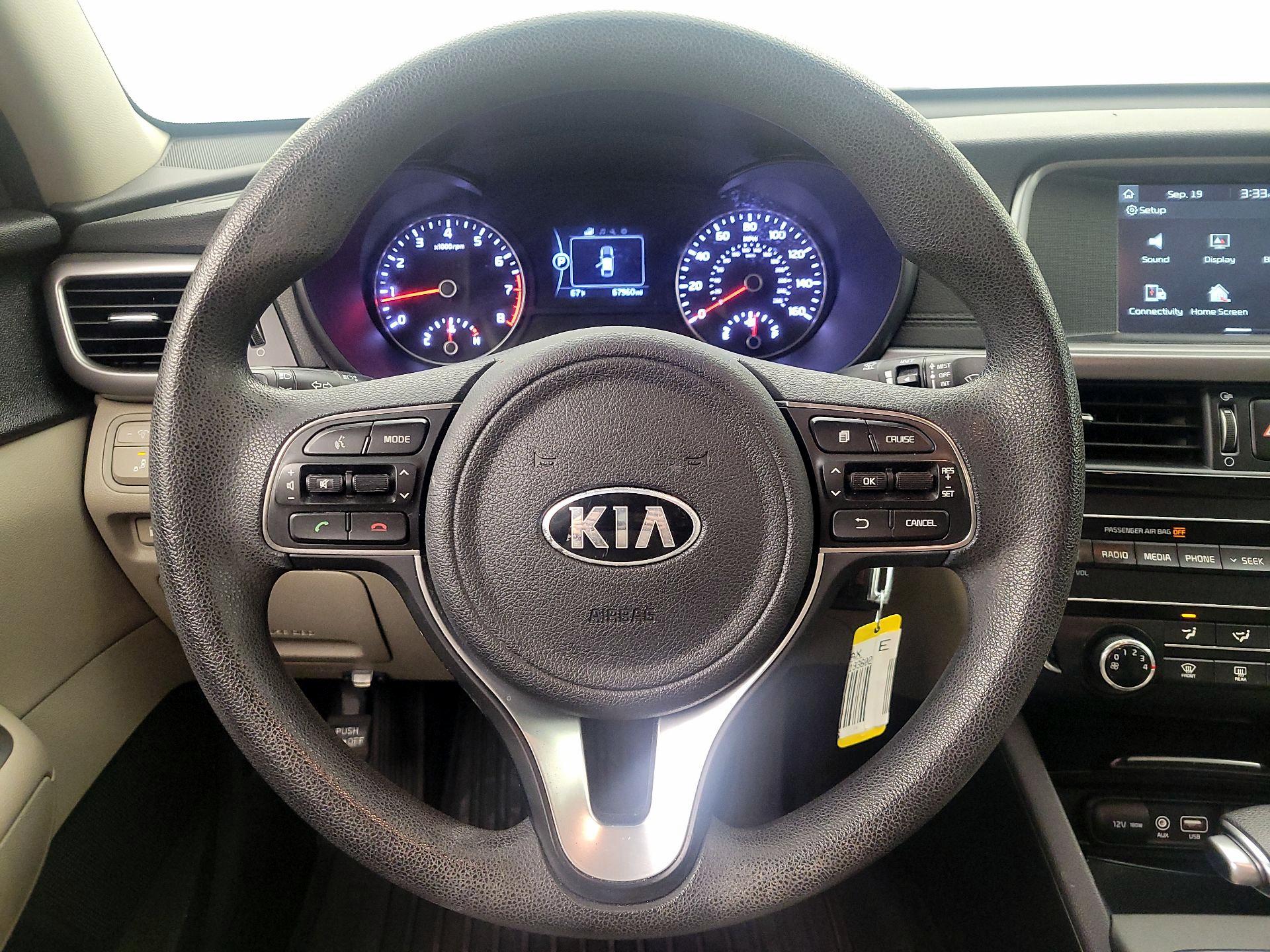 Thumbnail: 2018 Kia Optima - 10