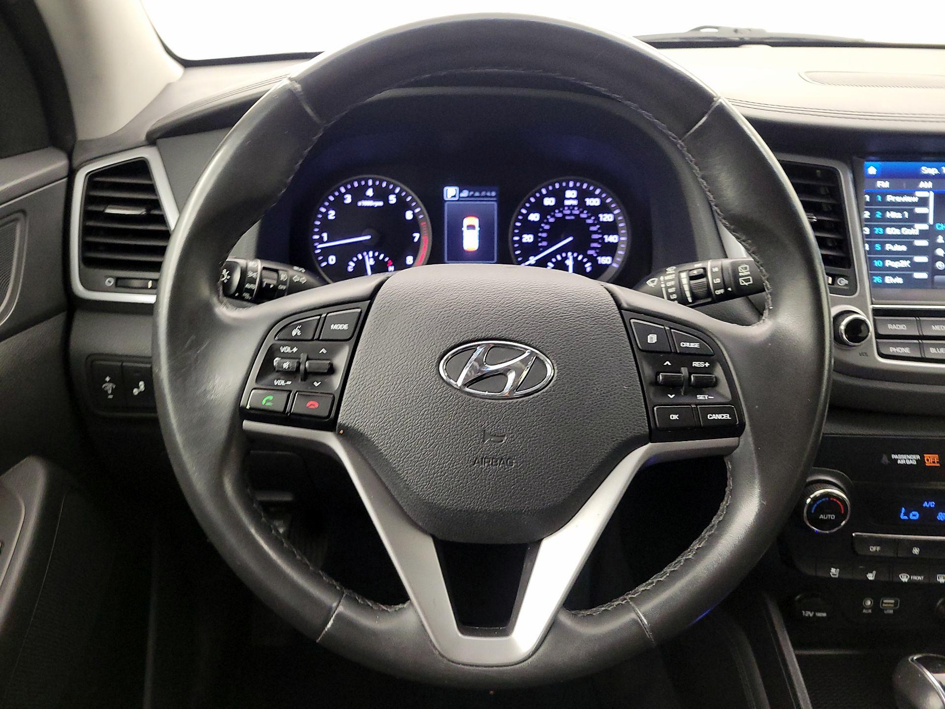 Thumbnail: 2017 Hyundai Tucson - 10
