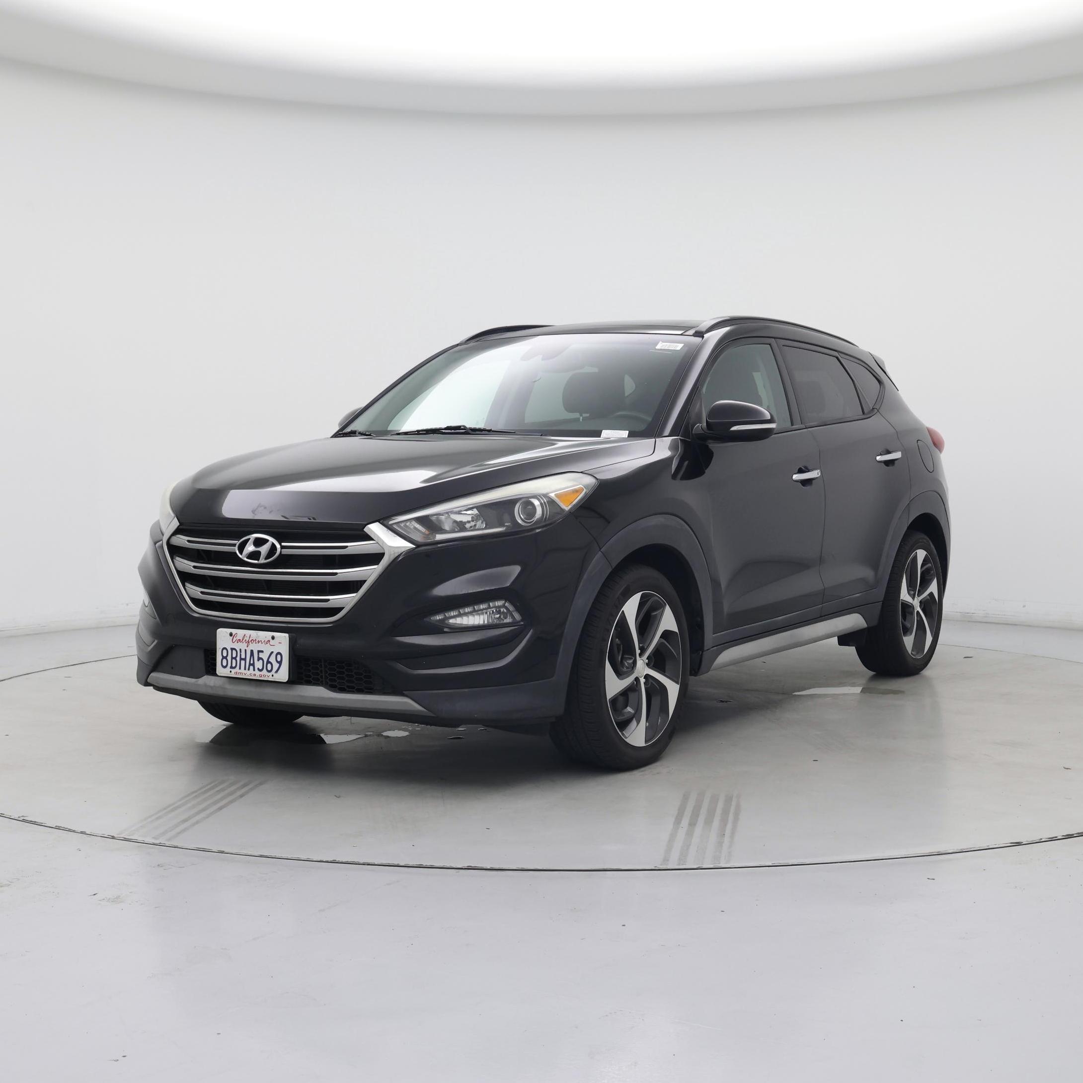 Thumbnail: 2017 Hyundai Tucson - 4