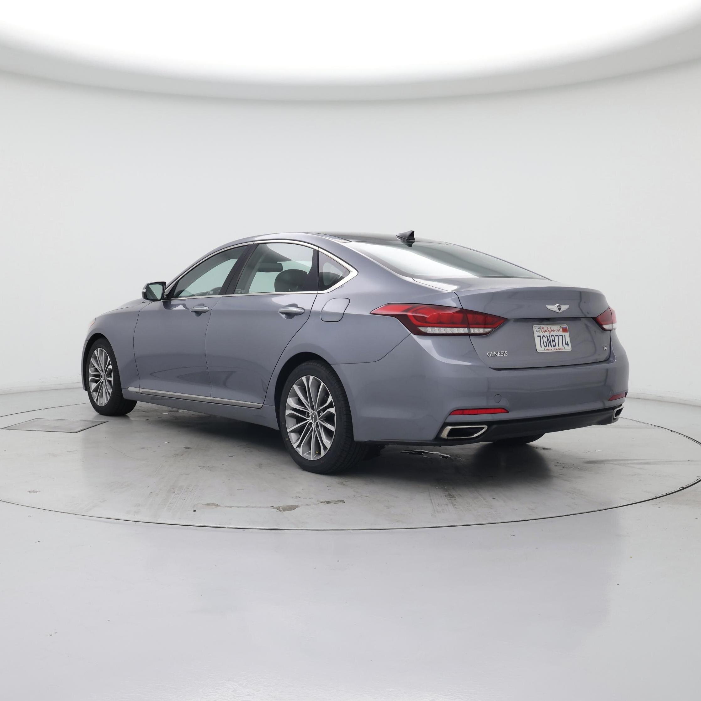 Thumbnail: 2015 Hyundai Genesis - 2