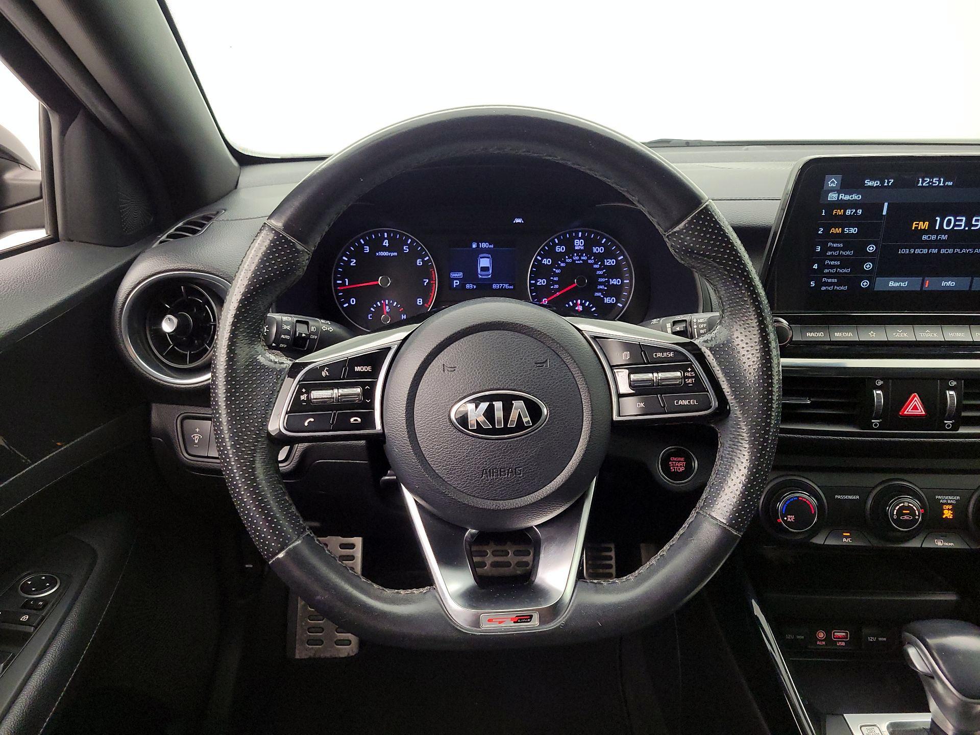 Thumbnail: 2021 Kia Forte - 10
