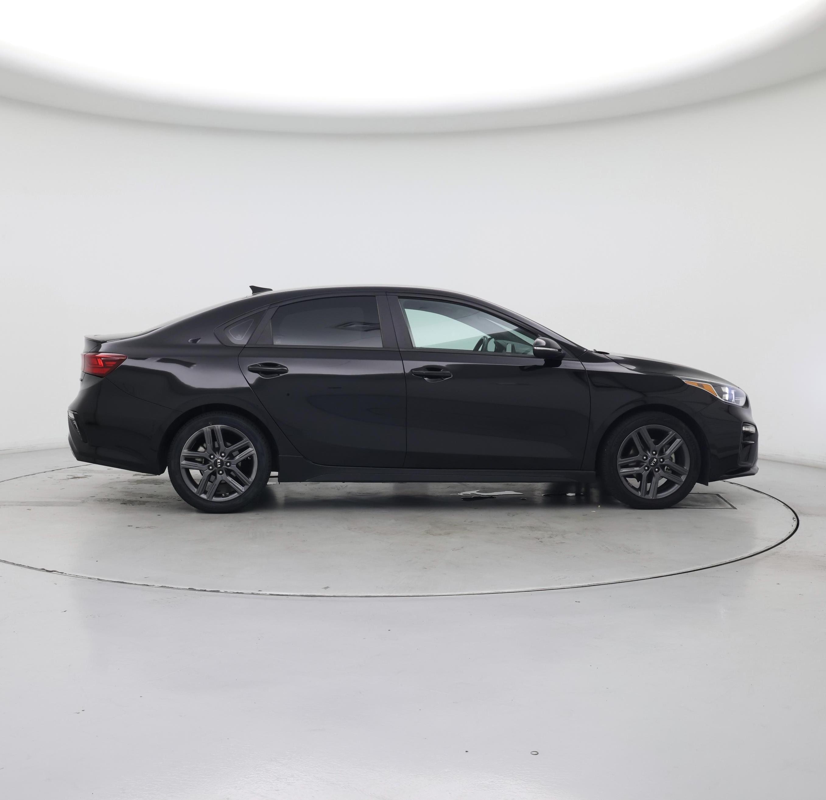Thumbnail: 2021 Kia Forte - 7