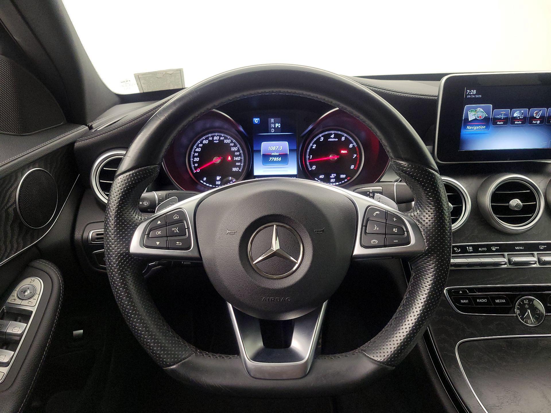 Thumbnail: 2017 Mercedes-Benz C-Class - 10