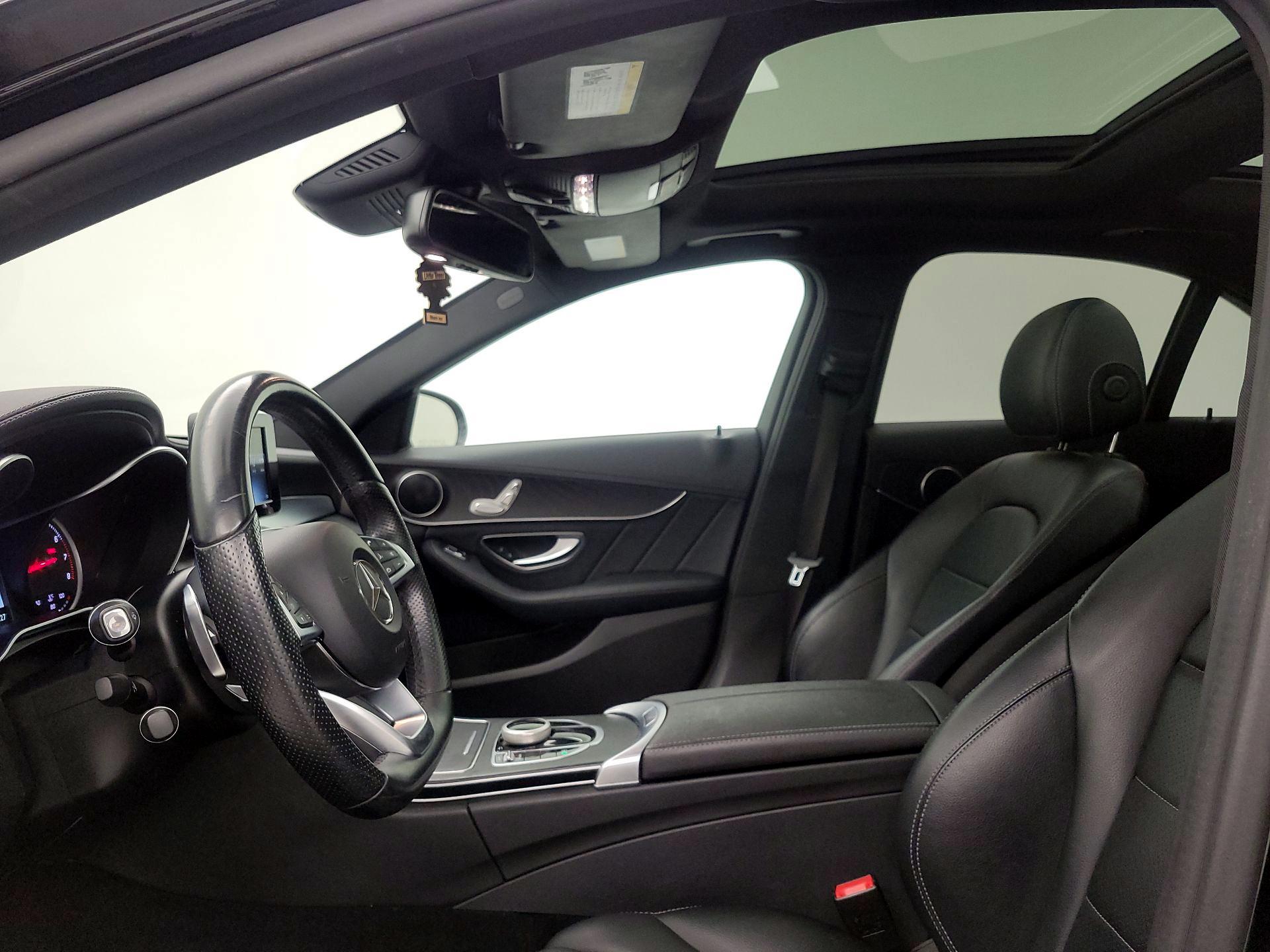 Thumbnail: 2017 Mercedes-Benz C-Class - 19