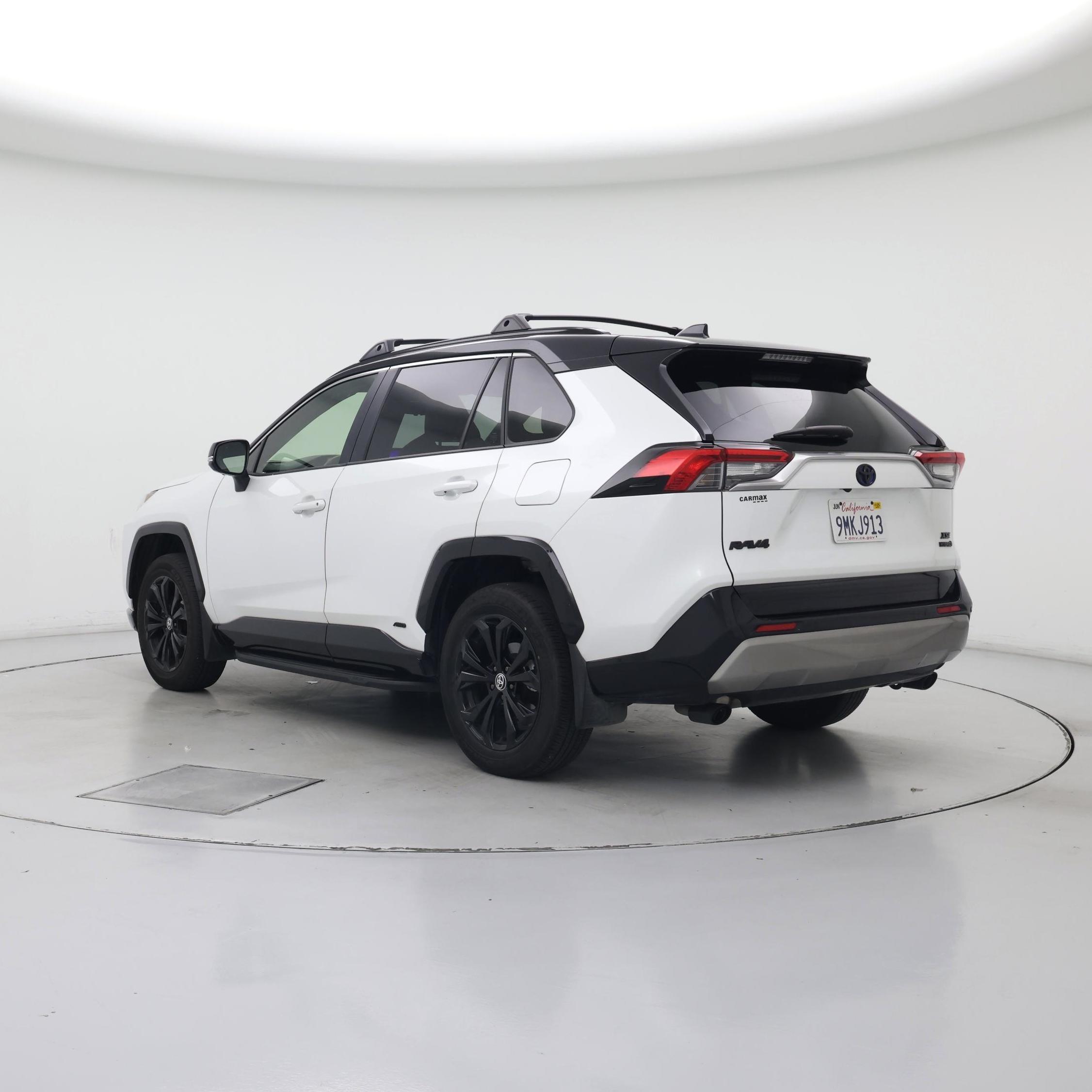 Thumbnail: 2024 Toyota RAV4 - 2