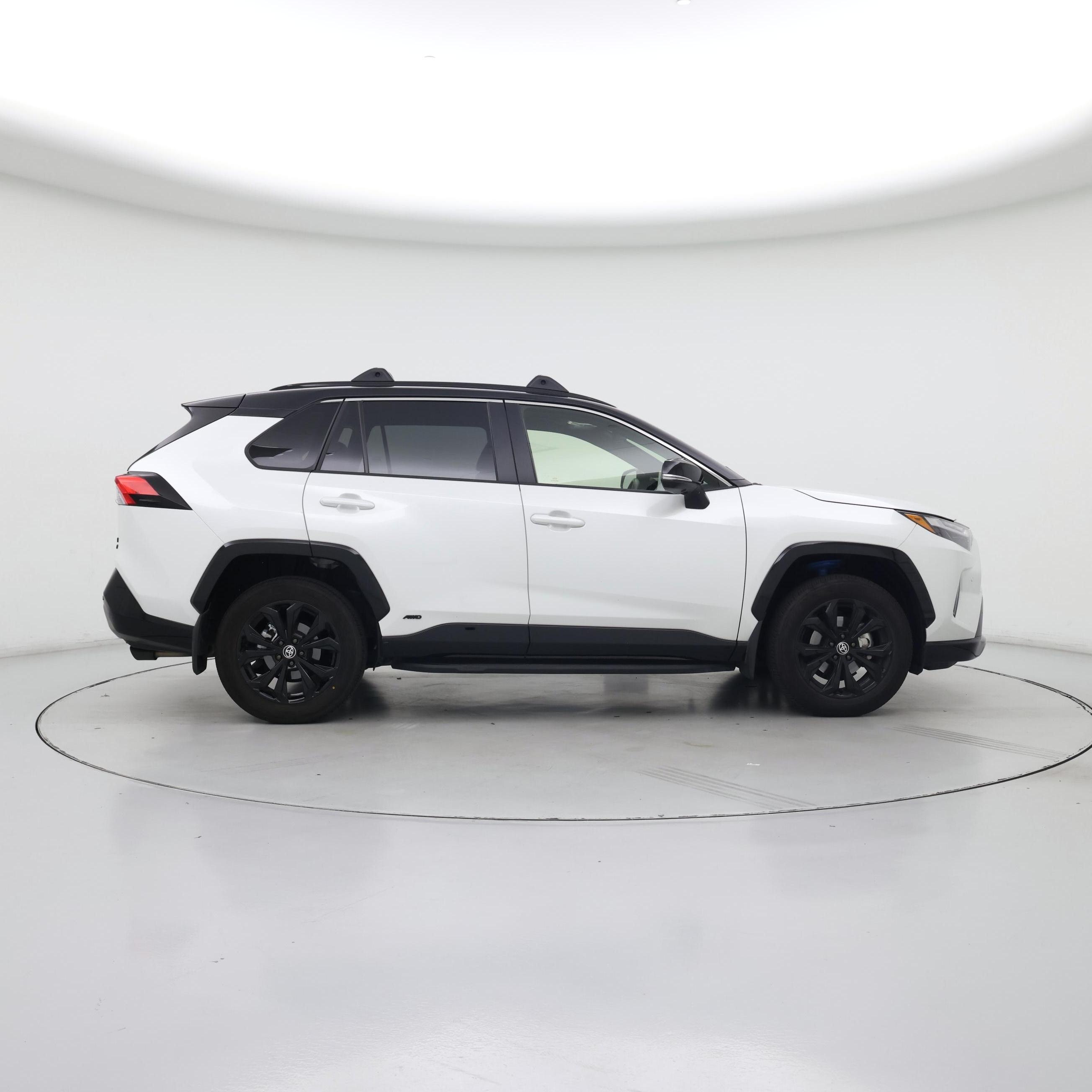 Thumbnail: 2024 Toyota RAV4 - 7