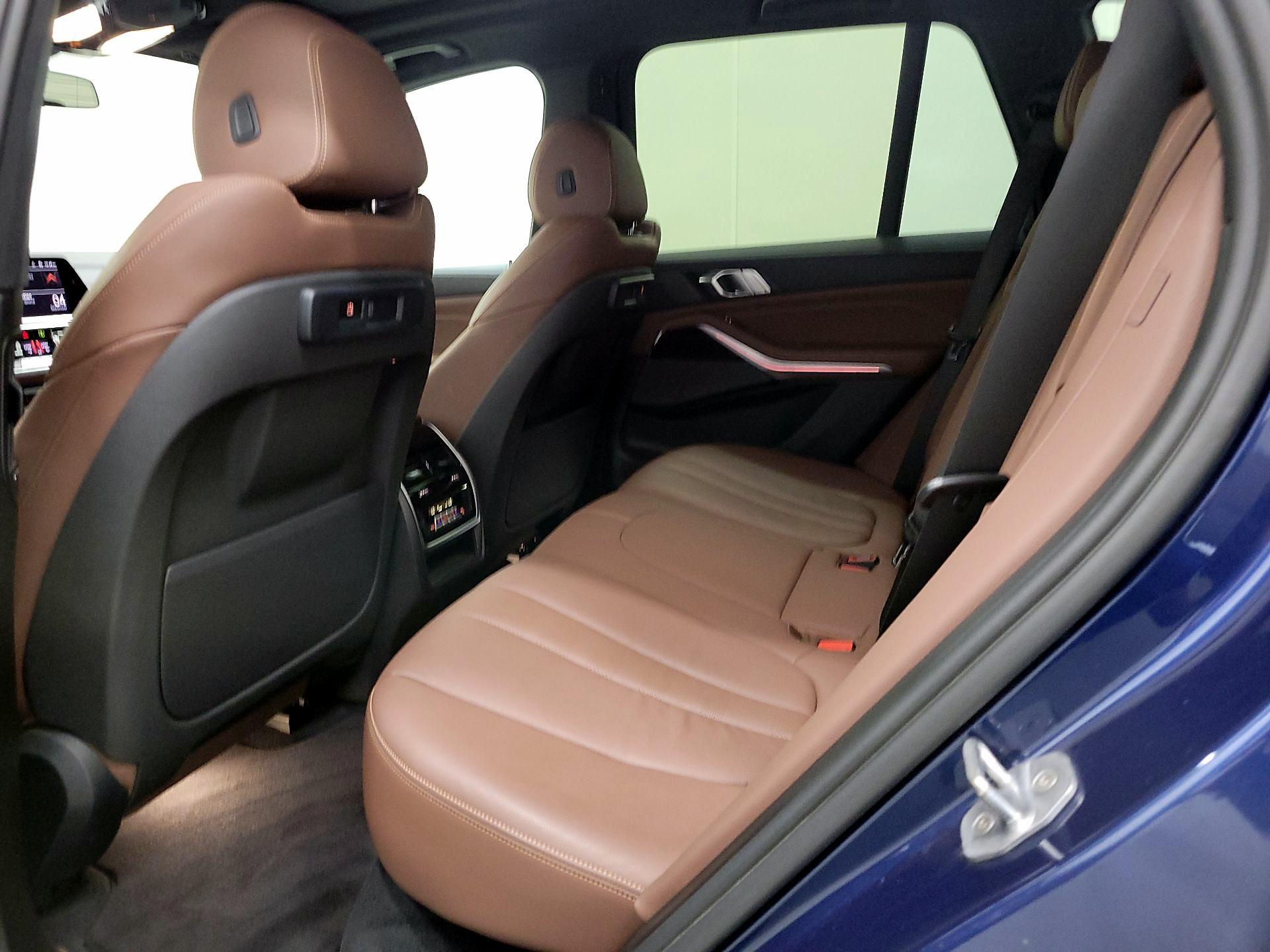 Thumbnail: 2020 BMW X5 - 20