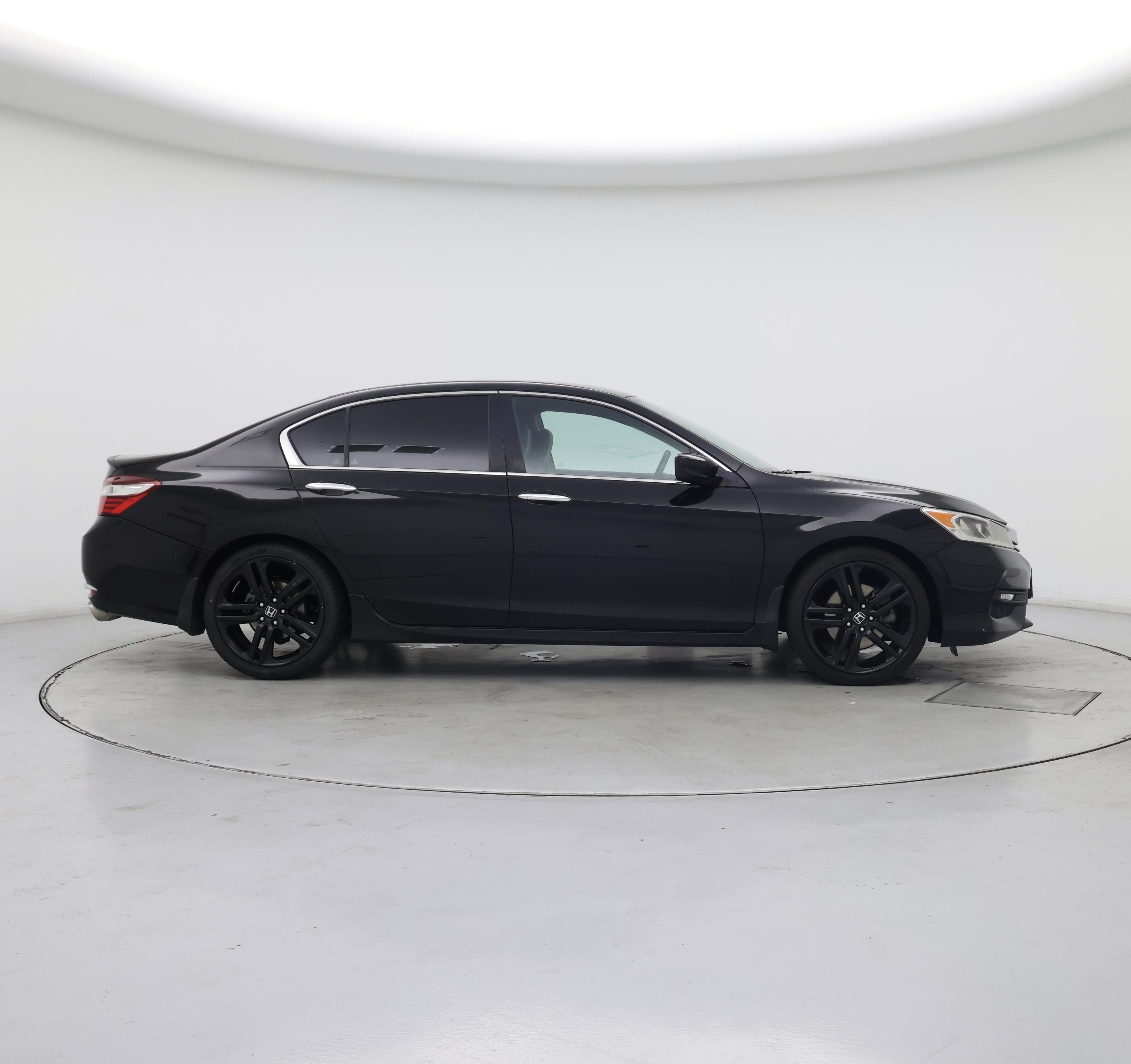 Thumbnail: 2017 Honda Accord - 7