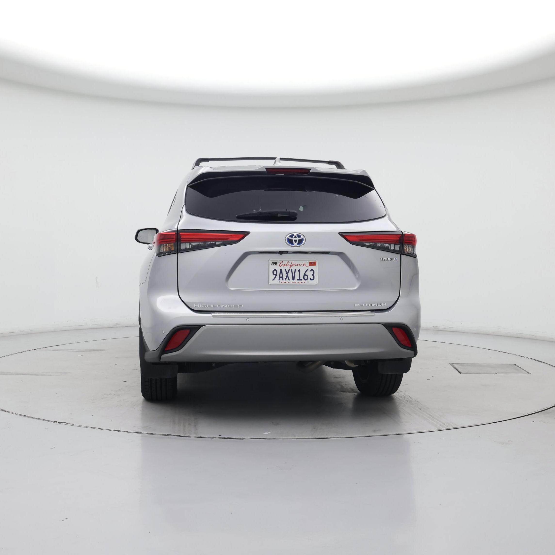 Thumbnail: 2022 Toyota Highlander - 6