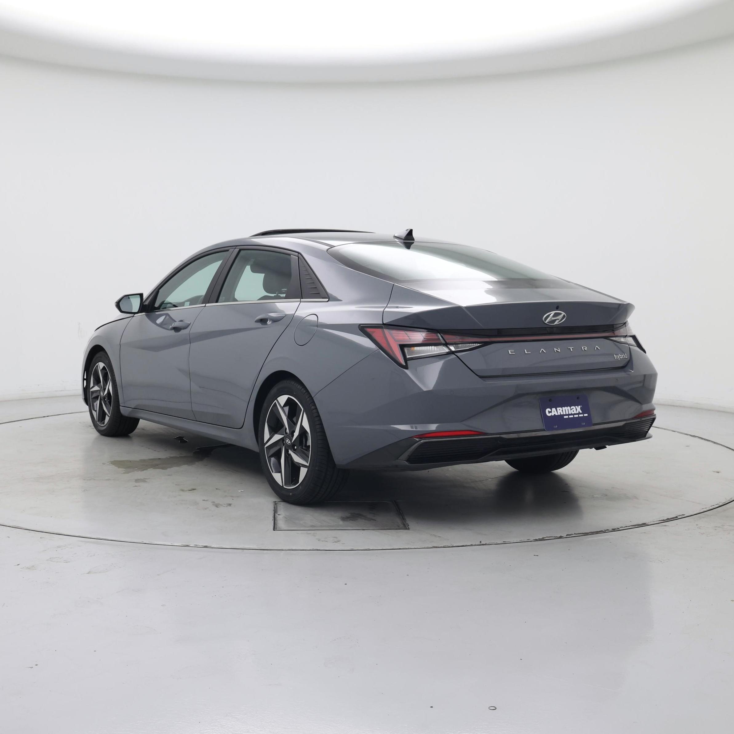 Thumbnail: 2022 Hyundai Elantra - 2