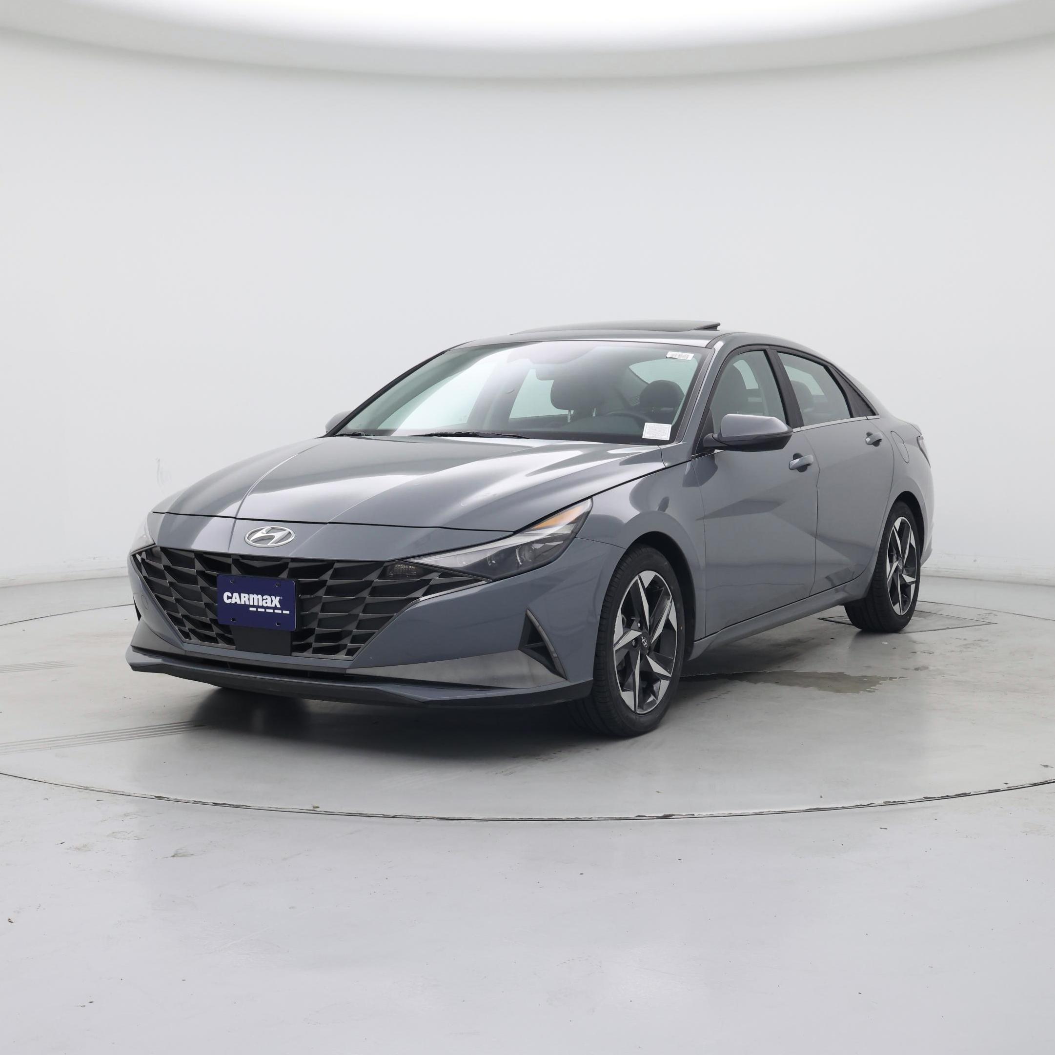 Thumbnail: 2022 Hyundai Elantra - 4