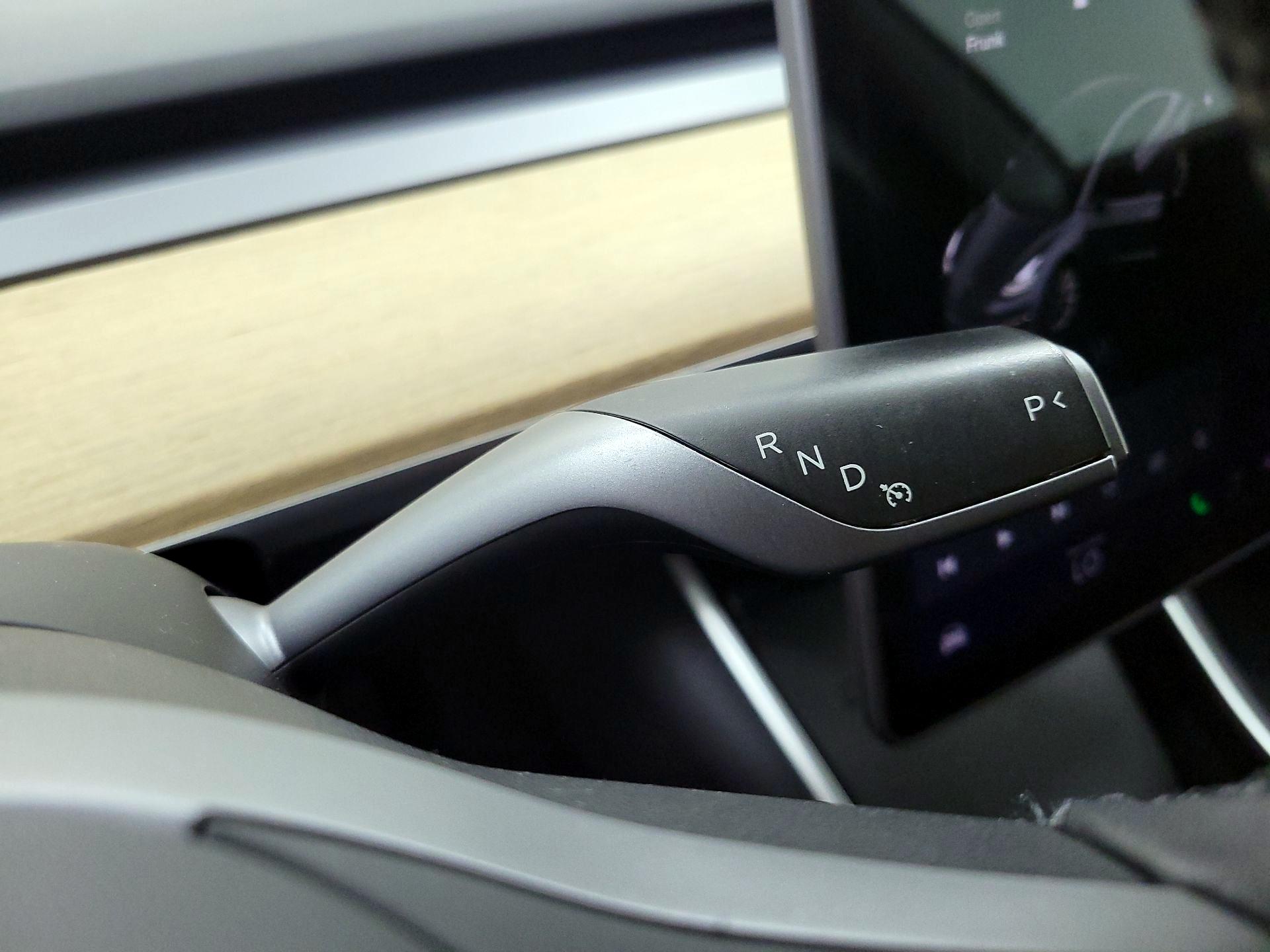 Thumbnail: 2020 Tesla Model 3 - 17
