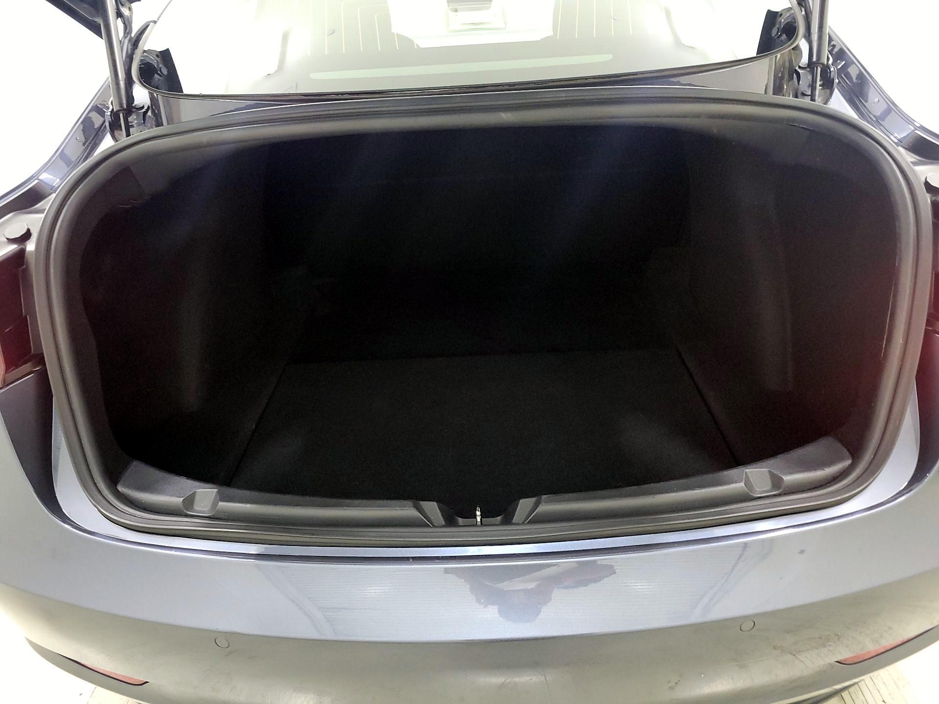 Thumbnail: 2020 Tesla Model 3 - 19