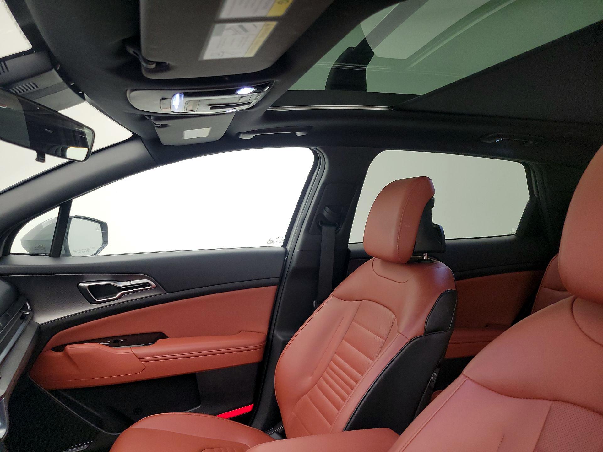 Thumbnail: 2023 Kia Sportage - 20