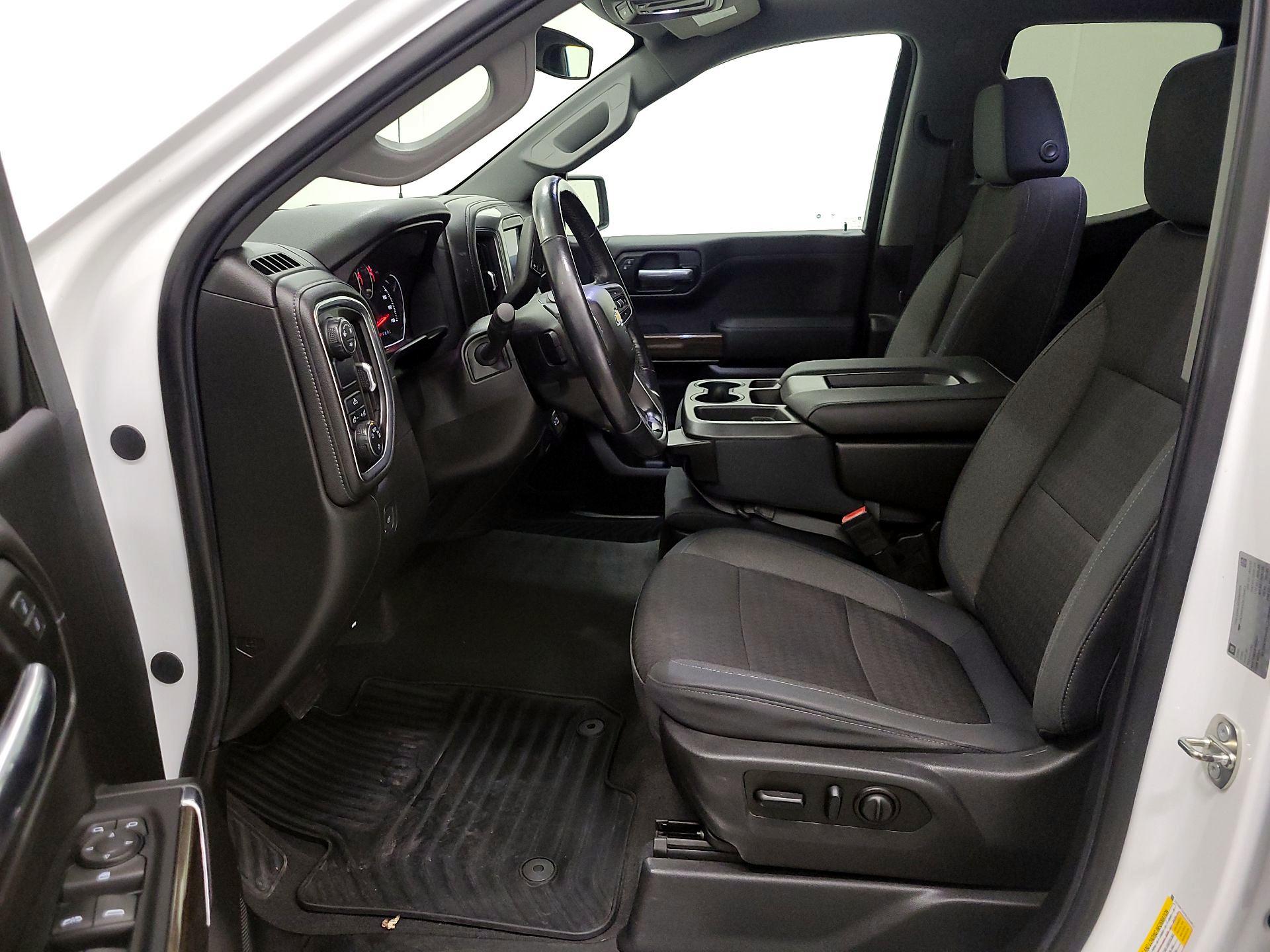 Thumbnail: 2019 Chevrolet Silverado 1500 - 11